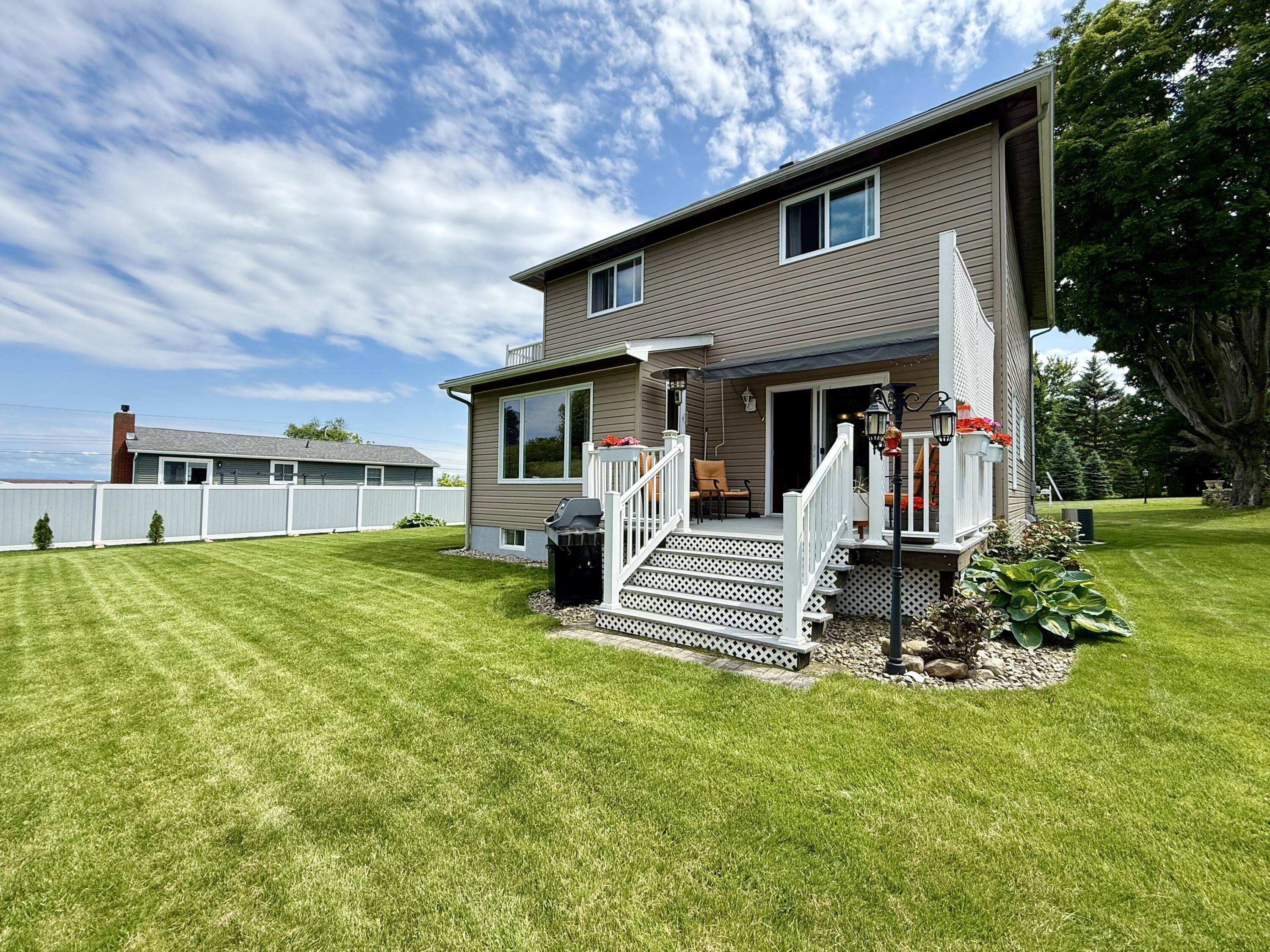 Plattsburgh, New York, 12901, United States, 3 Bedrooms Bedrooms, ,3 BathroomsBathrooms,Residential,For Sale,1944740