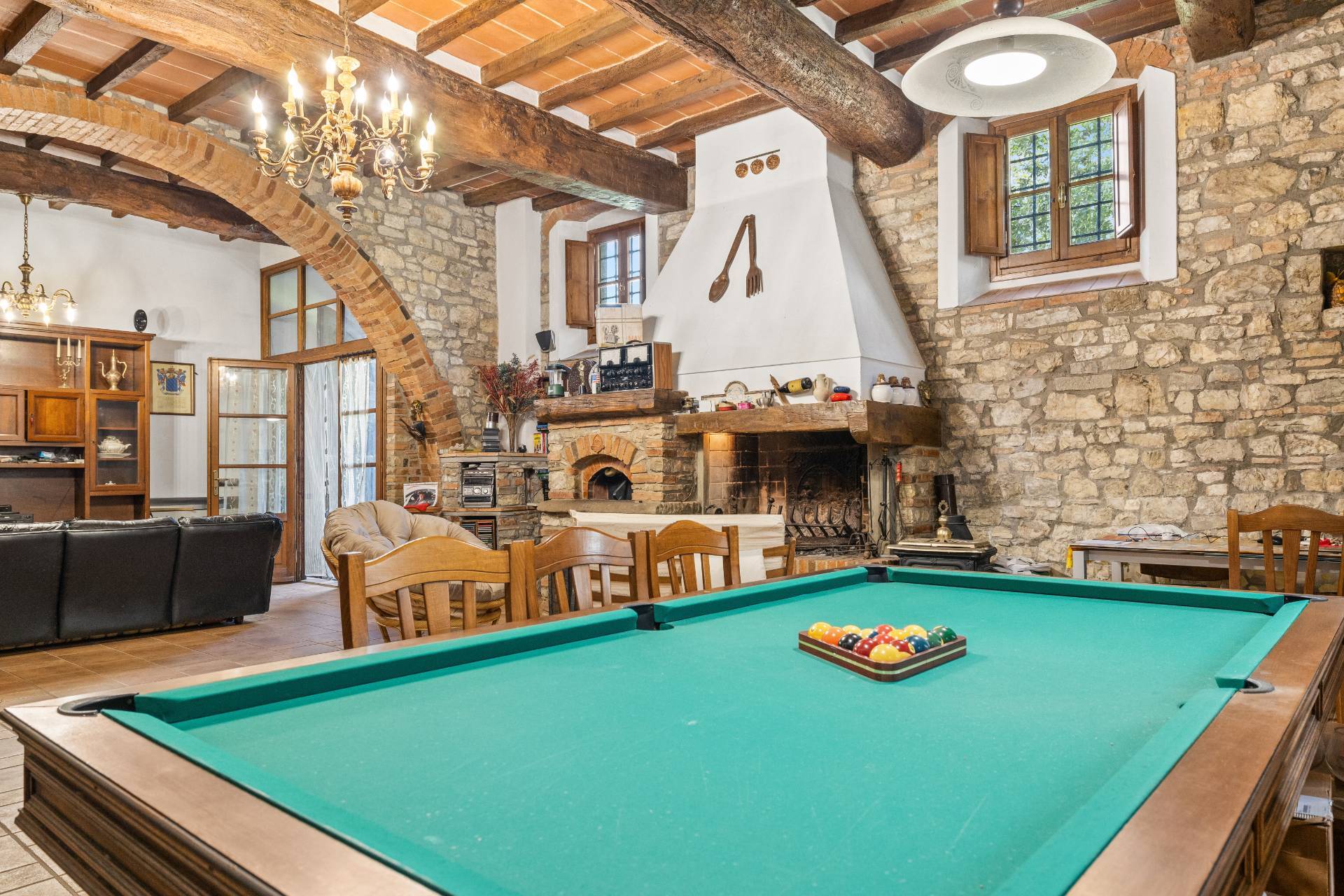 Scarperia e San Piero, Firenze, IT, 4 Bedrooms Bedrooms, ,2 BathroomsBathrooms,Residential,For Sale,1965357