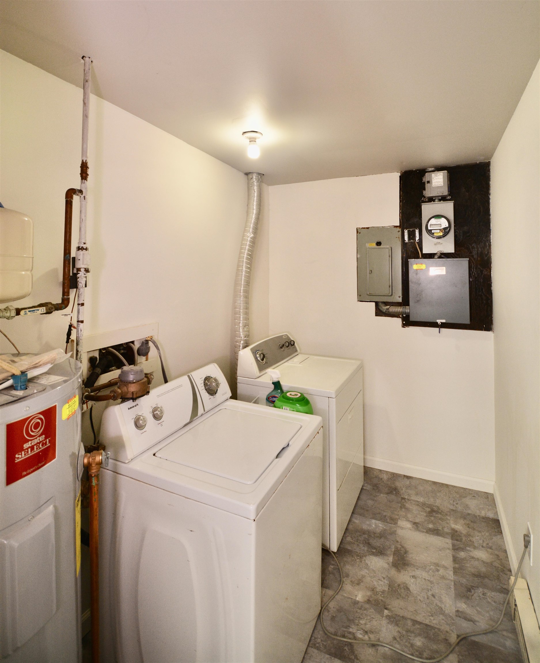 Grantham, New Hampshire, 03753, United States, 3 Bedrooms Bedrooms, ,3 BathroomsBathrooms,Residential,For Sale,1927366