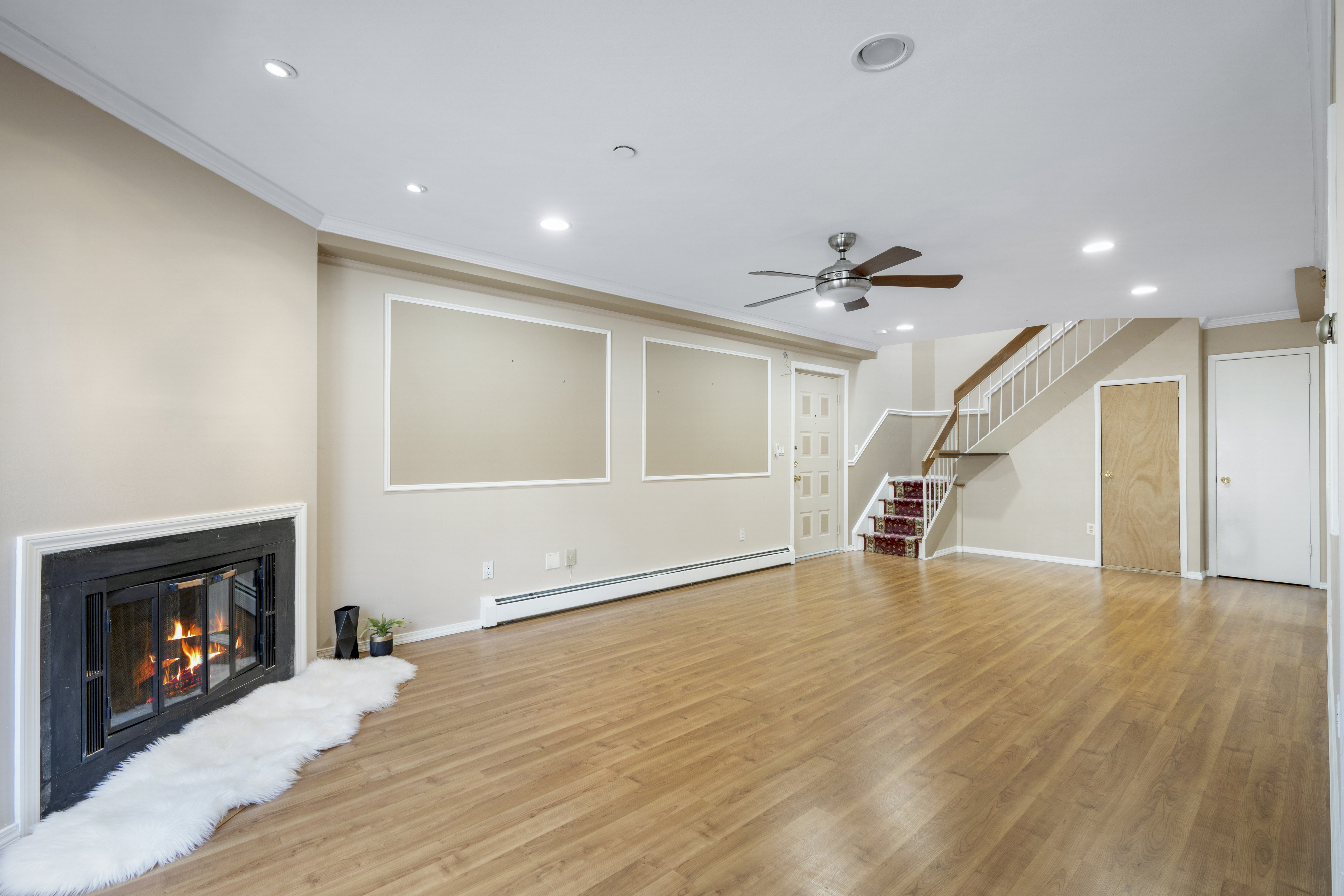  Two-Level Townhouse in White Plains - 物件實景