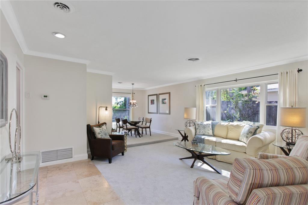 Winter Park, Florida, 32792, United States, 4 Bedrooms Bedrooms, ,2 BathroomsBathrooms,Residential,For Sale,1991999