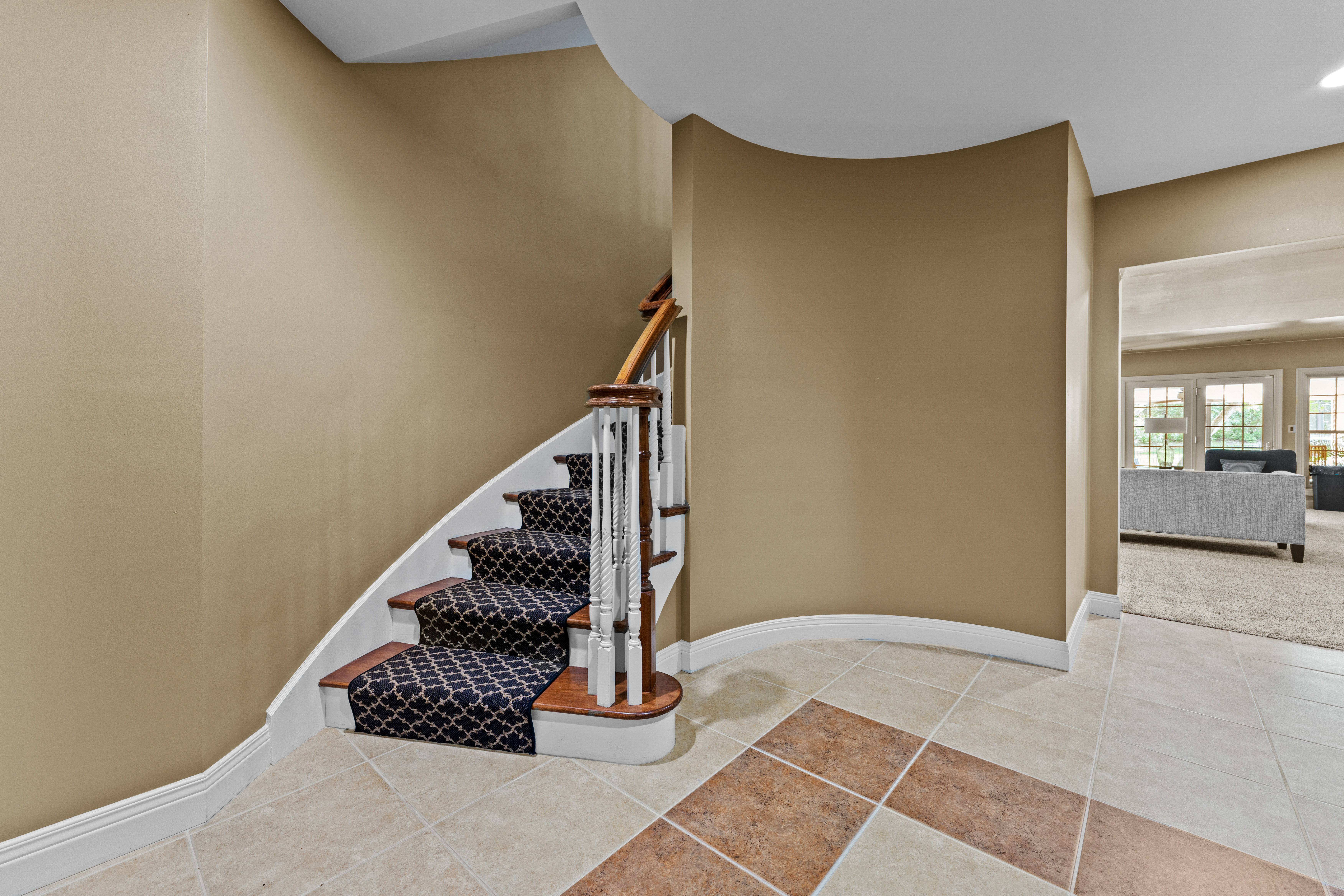 A stunning 1.5-story in sought after Wills Trace subdivision - 物件實景