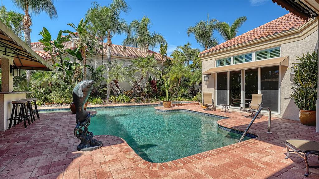 Longboat Key, Florida, 34228, United States, 3 Bedrooms Bedrooms, ,4 BathroomsBathrooms,Residential,For Sale,1986320