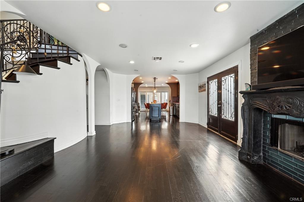 Carson, California, 90745, United States, 8 Bedrooms Bedrooms, ,6 BathroomsBathrooms,Residential,For Sale,1976741