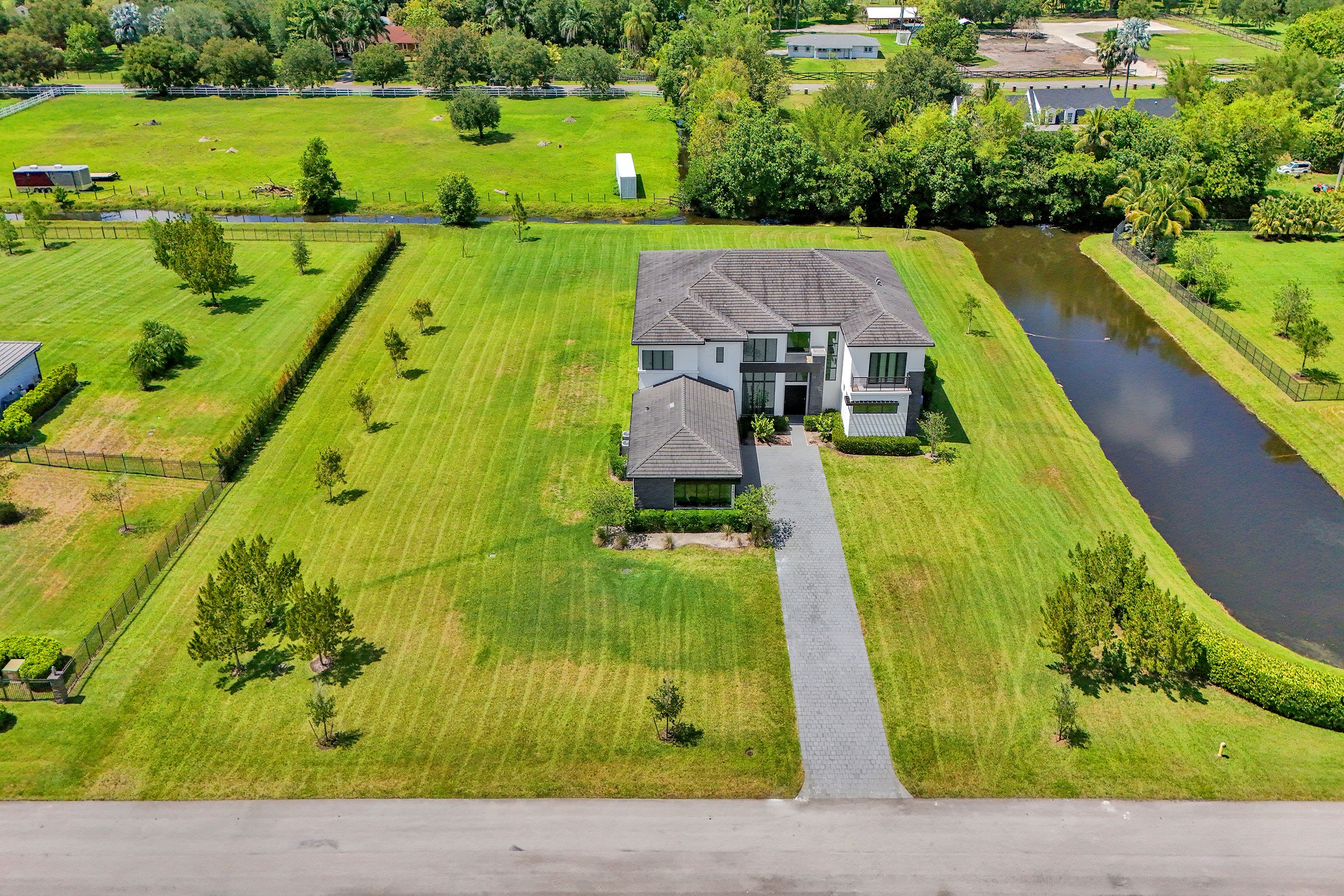  17811 SW 58th St, Southwest Ranches, FL, 33331 - 物件實景
