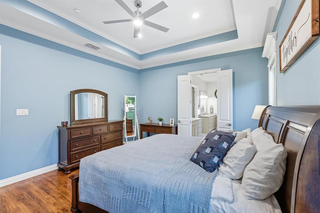 Midlothian, Texas, 76065, United States, 4 Bedrooms Bedrooms, ,3 BathroomsBathrooms,Residential,For Sale,1950999