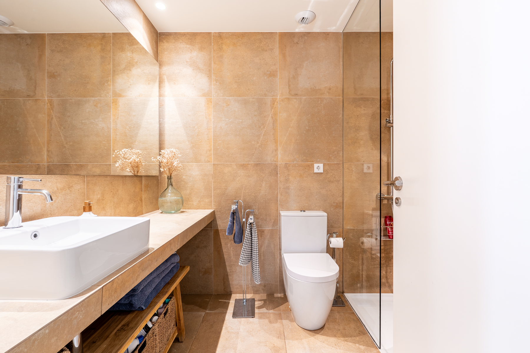  Exclusive Penthouse at Street Level with Sea Views in Sa Riera, Costa Brava - 物件實景
