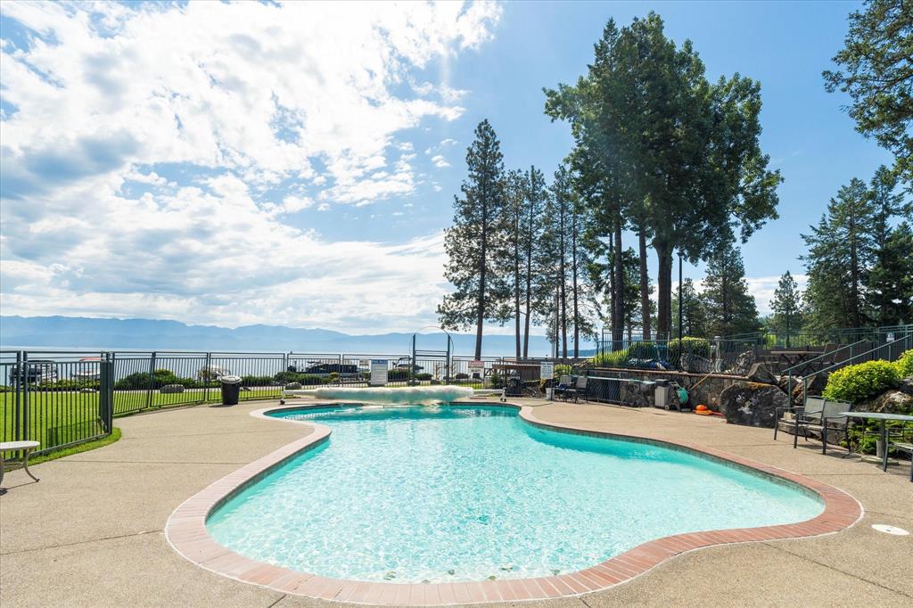 Lakeside, Montana, 59922, United States, 3 Bedrooms Bedrooms, ,2 BathroomsBathrooms,Residential,For Sale,2048351