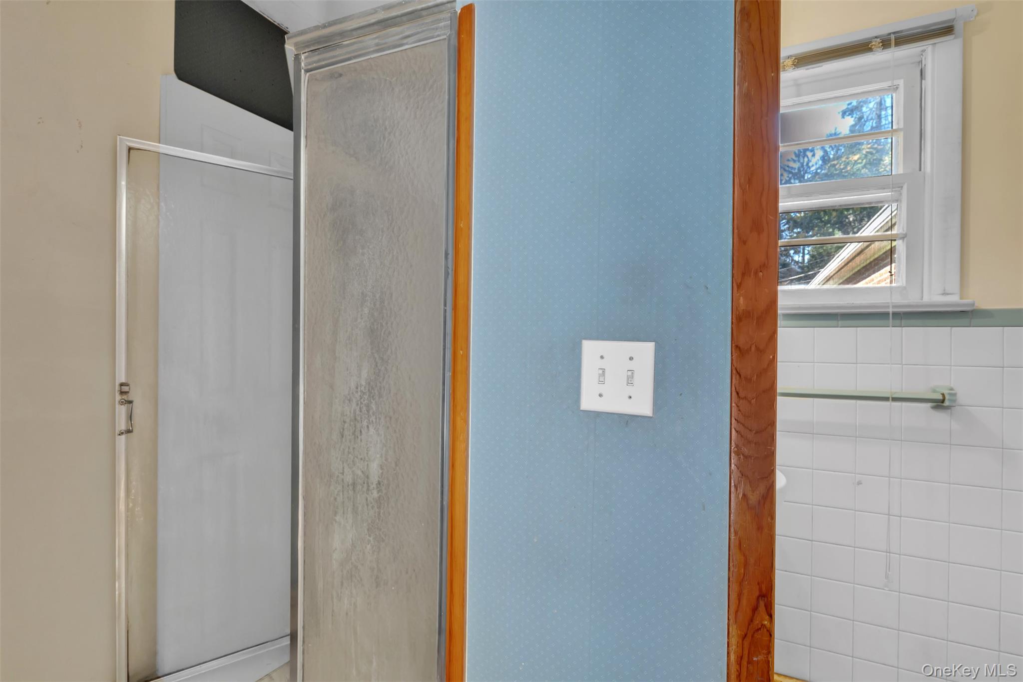 Mahopac, New York, 10541, United States, 3 Bedrooms Bedrooms, ,2 BathroomsBathrooms,Residential,For Sale,1919790