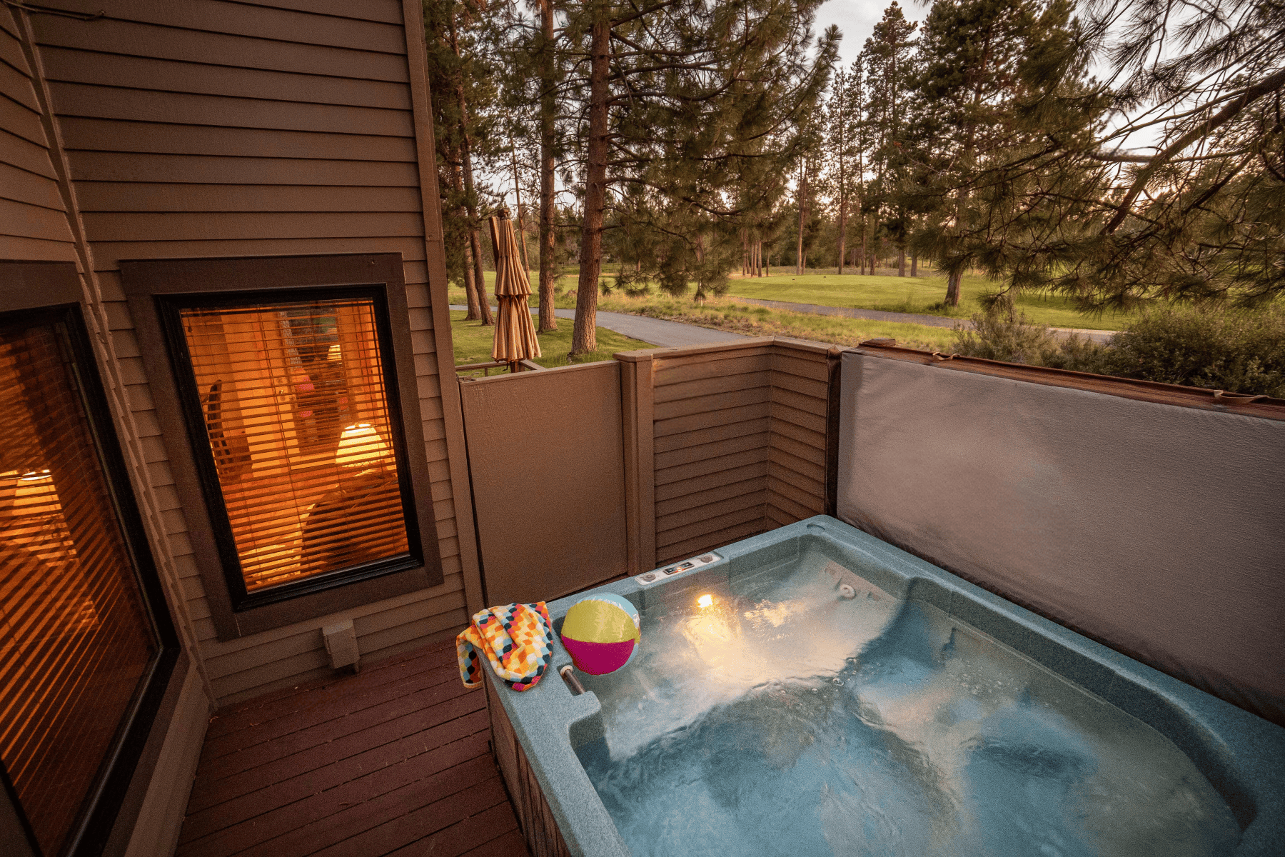  57925 Silver Fir Circle #10 Sunriver, OR 97707 - 物件實景