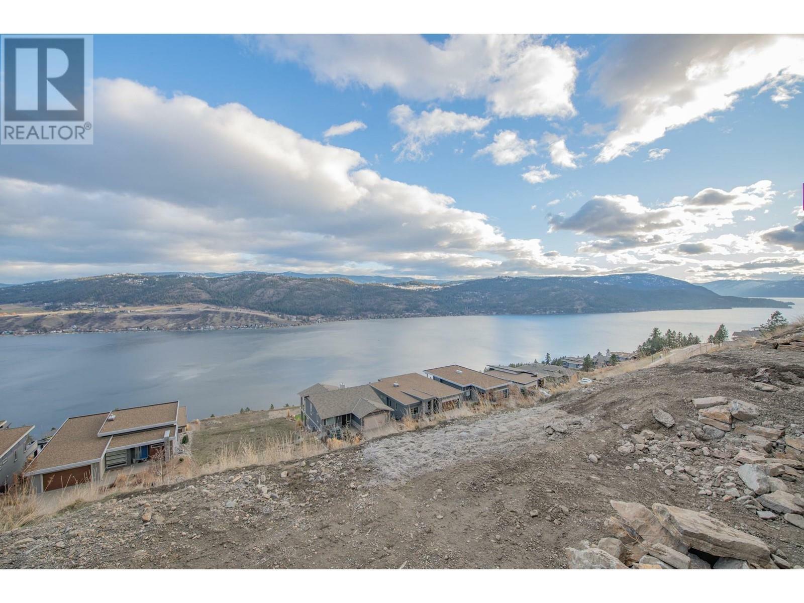 VERNON, British Columbia, V1H 2K9, CA, 4 Bedrooms Bedrooms, ,4 BathroomsBathrooms,Residential,For Sale,1838504