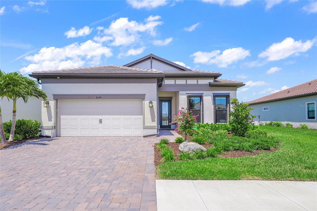 Nokomis, Florida, 34275, United States, 3 Bedrooms Bedrooms, ,2 BathroomsBathrooms,Residential,For Sale,1829578
