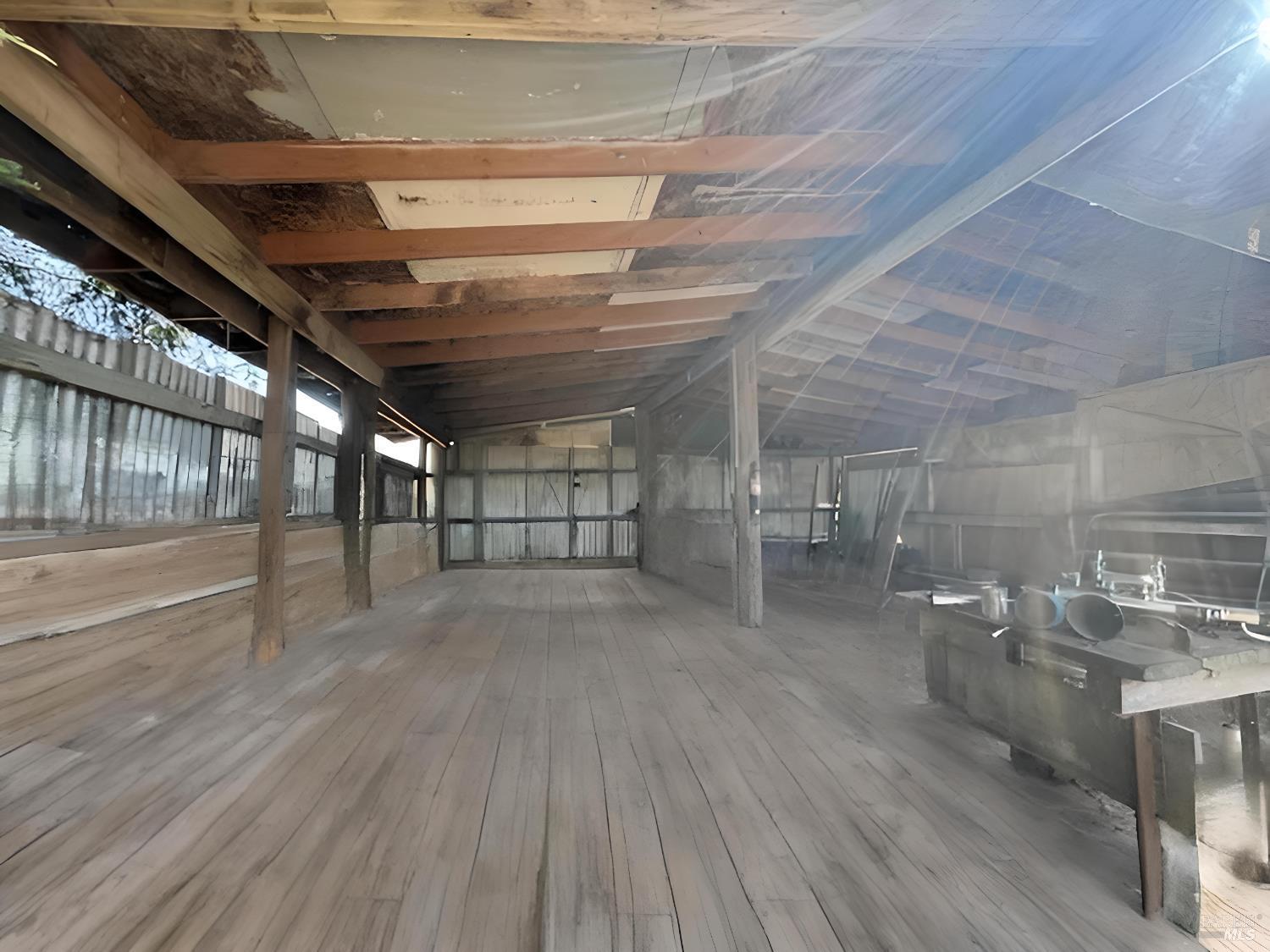 Petaluma, California, 94952, United States, 4 Bedrooms Bedrooms, ,2 BathroomsBathrooms,Residential,For Sale,1904251