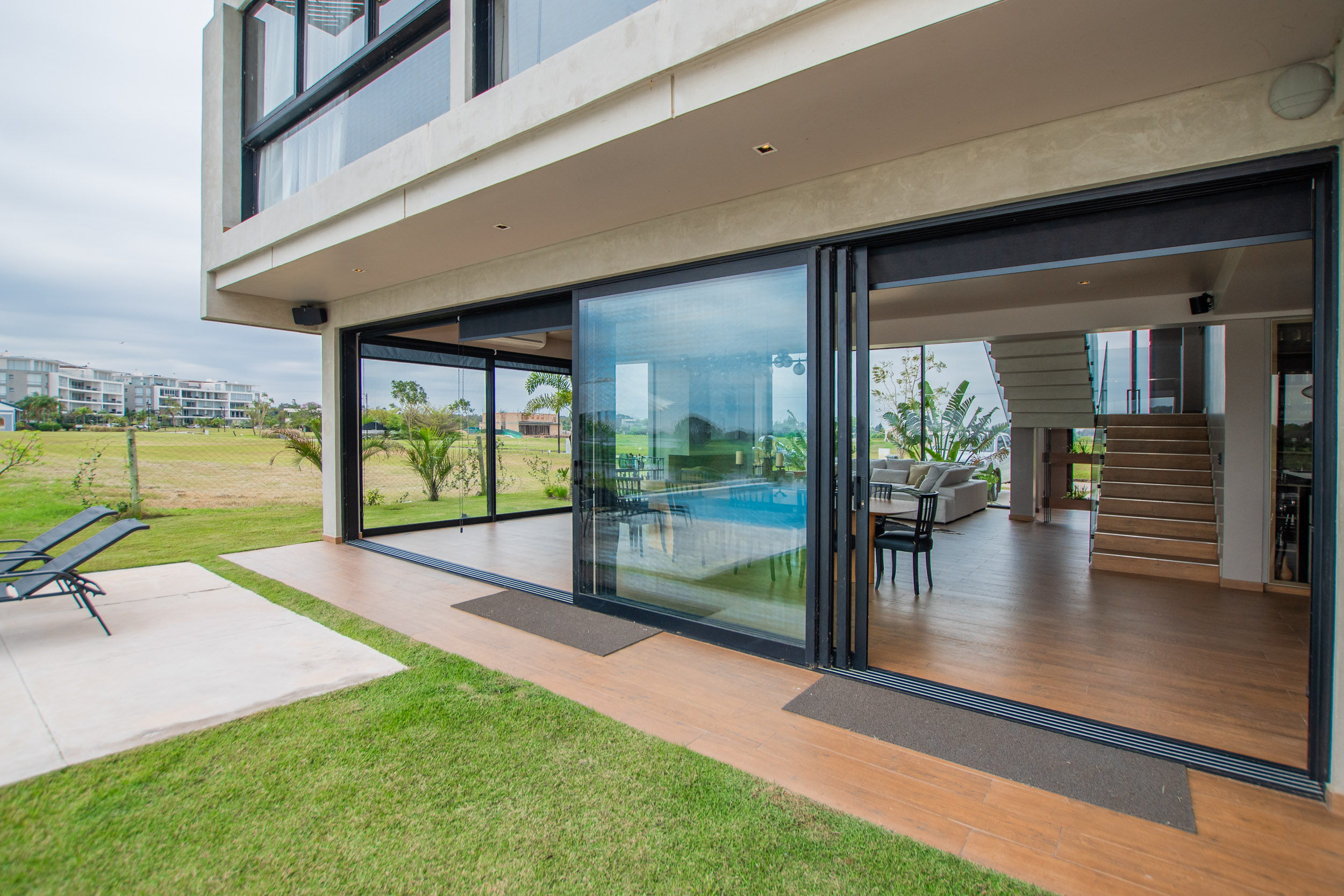 Brand-New Residence in Pueblo del Río - 物件實景