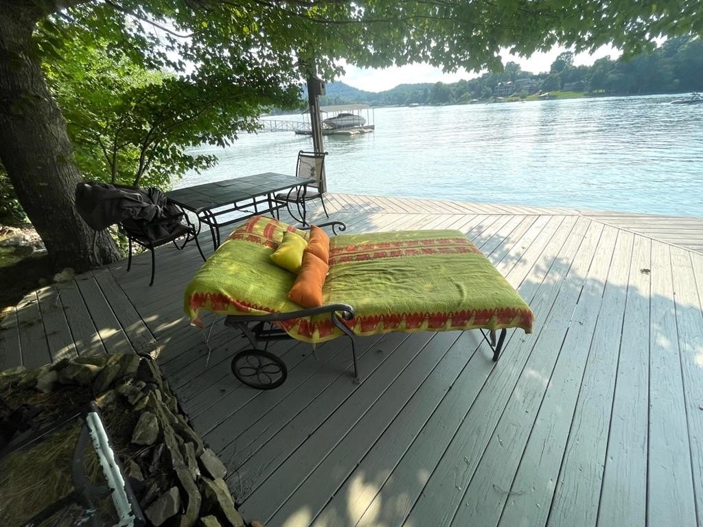 Young Harris, Georgia, 30582, United States, 3 Bedrooms Bedrooms, ,4 BathroomsBathrooms,Residential,For Sale,1975492