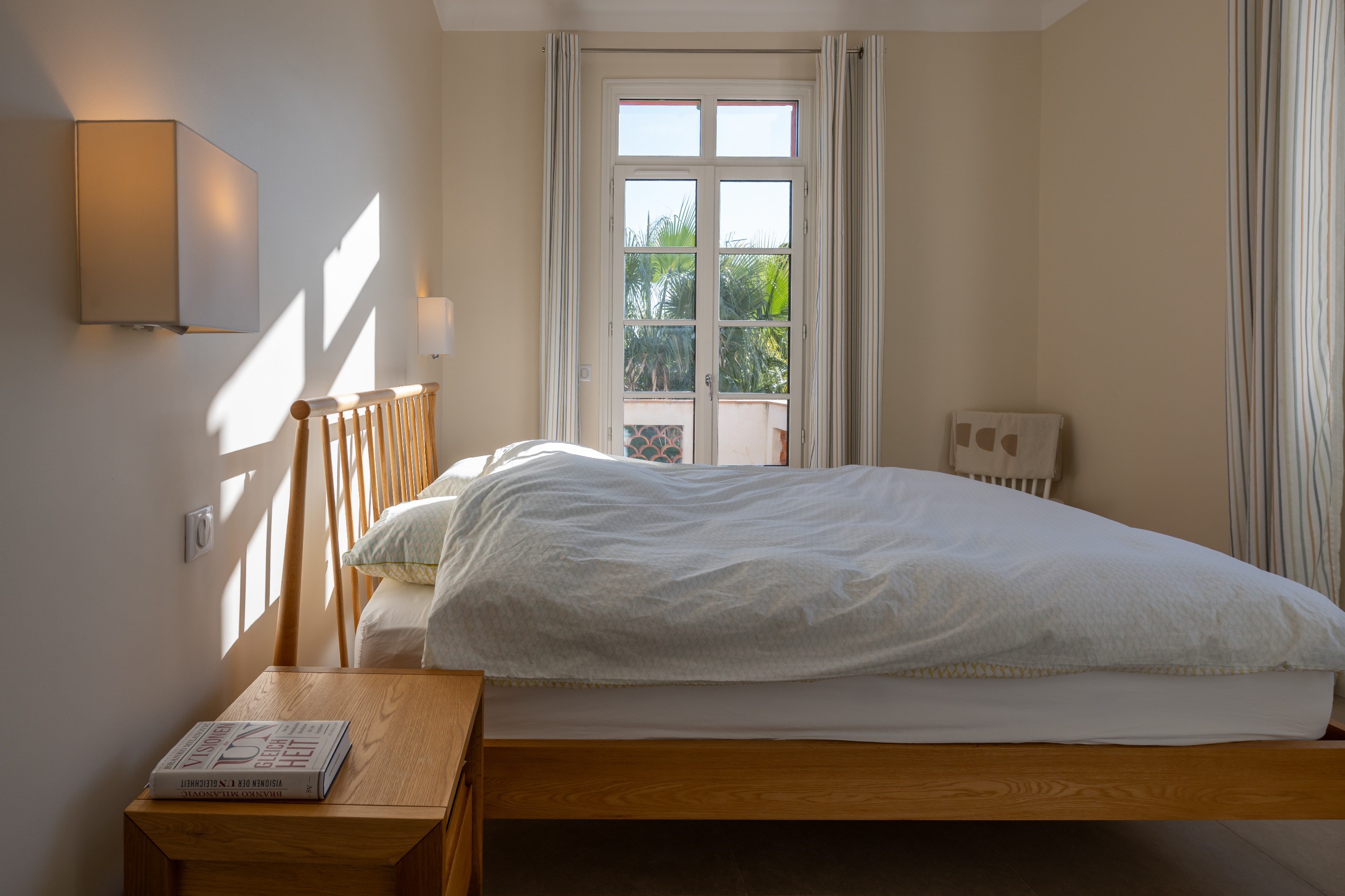  Fully Renovated Beautiful character property on the hillside above Villefranche… - 物件實景