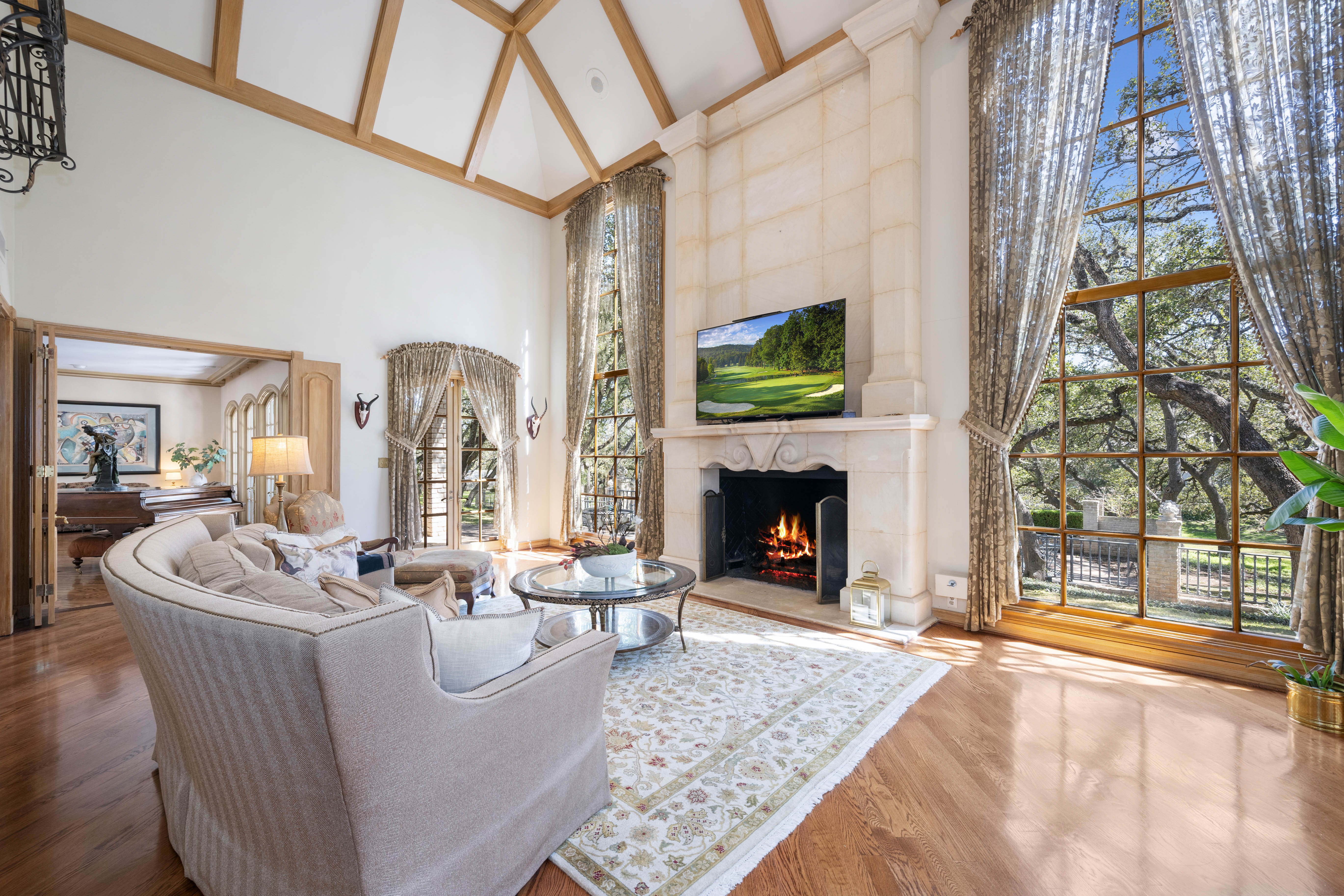  Timeless French Elegance Meets Modern Luxury - 物件實景