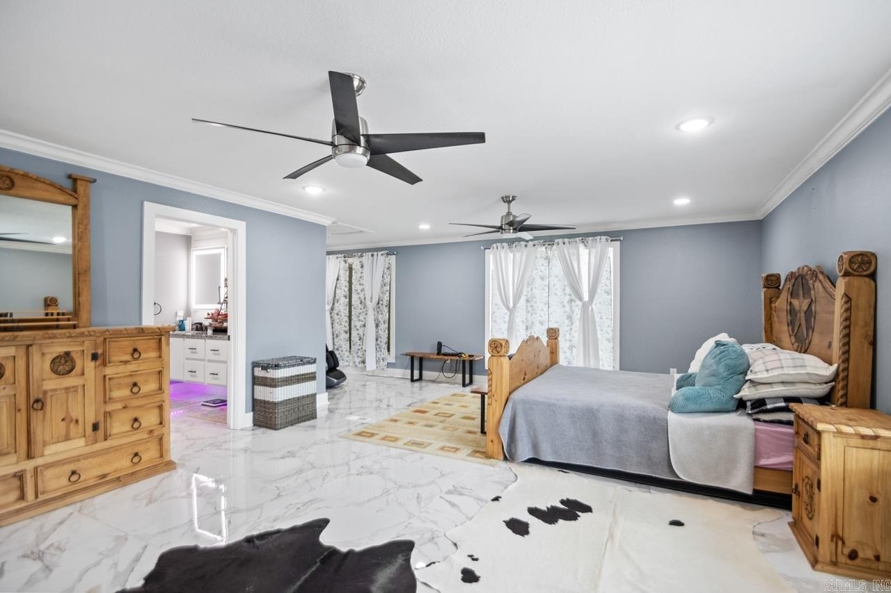 Lonsdale, Arkansas, 72087, United States, 4 Bedrooms Bedrooms, ,4 BathroomsBathrooms,Residential,For Sale,1974688