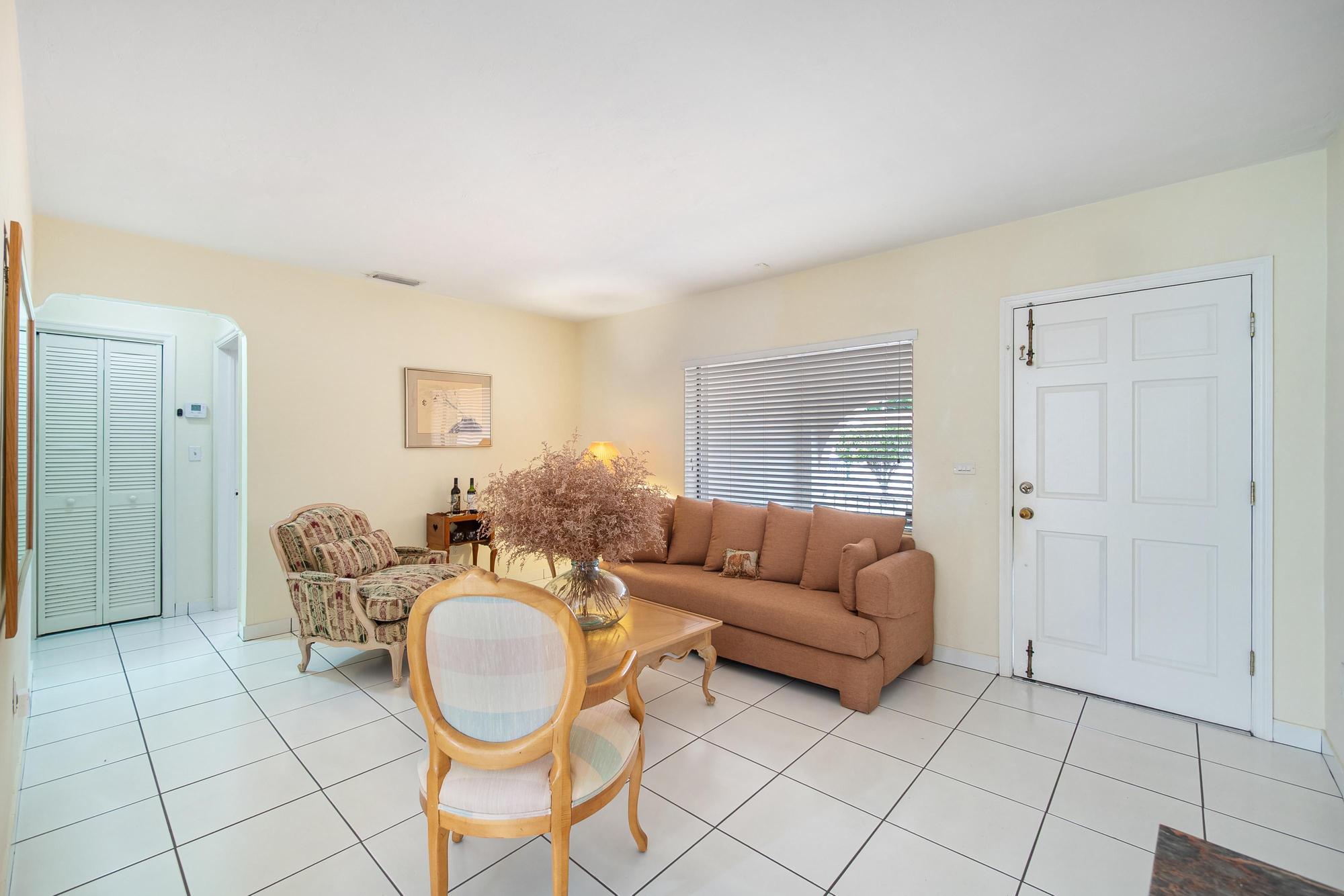 Miami, Florida, 33126, United States, 3 Bedrooms Bedrooms, ,3 BathroomsBathrooms,Residential,For Sale,1921989