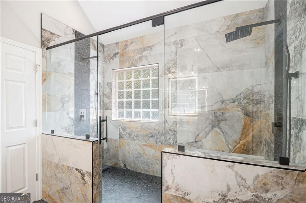 Newnan, Georgia, 30265, United States, 4 Bedrooms Bedrooms, ,3 BathroomsBathrooms,Residential,For Sale,1922680