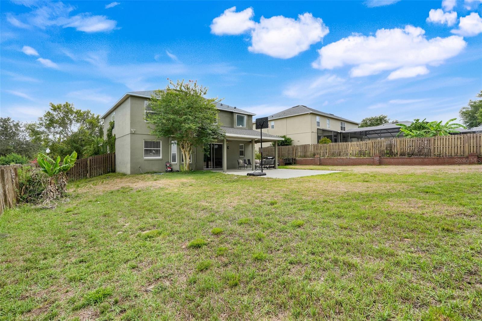 APOPKA, Florida, 32712, United States, 4 Bedrooms Bedrooms, ,3 BathroomsBathrooms,Residential,For Sale,1840871