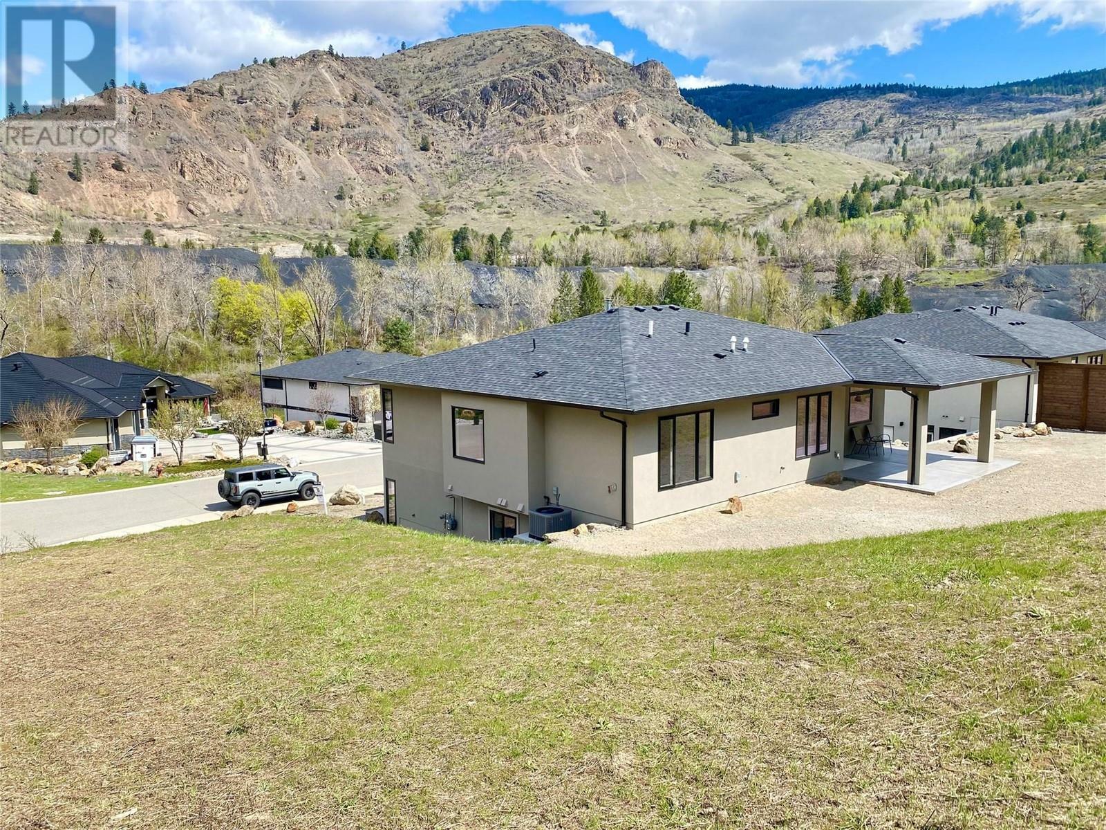 GRAND FORKS, British Columbia, V0H 1H0, CA, 4 Bedrooms Bedrooms, ,4 BathroomsBathrooms,Residential,For Sale,1837825