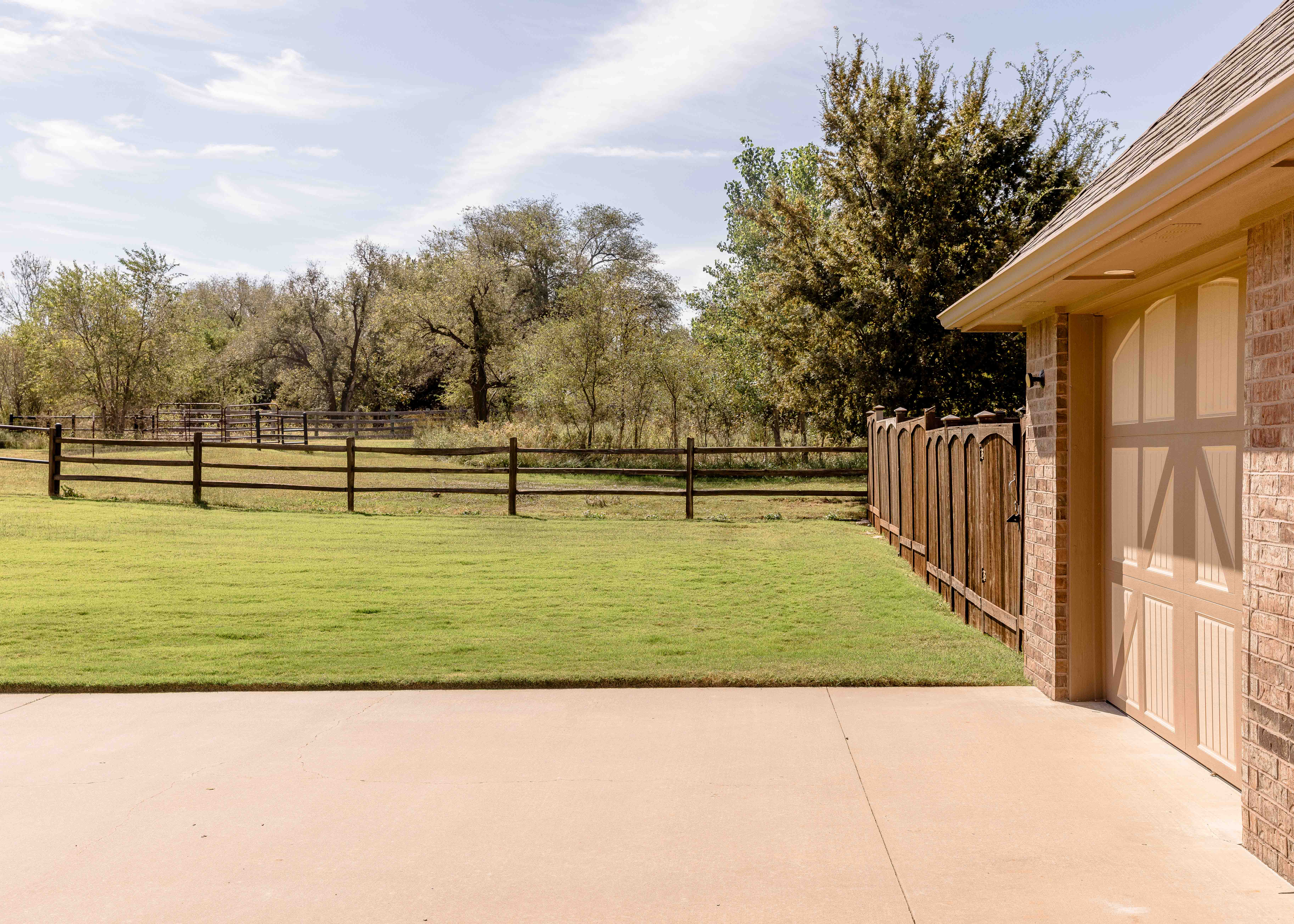 Enid, Oklahoma, 73701, United States, 4 Bedrooms Bedrooms, ,4 BathroomsBathrooms,Residential,For Sale,2006346