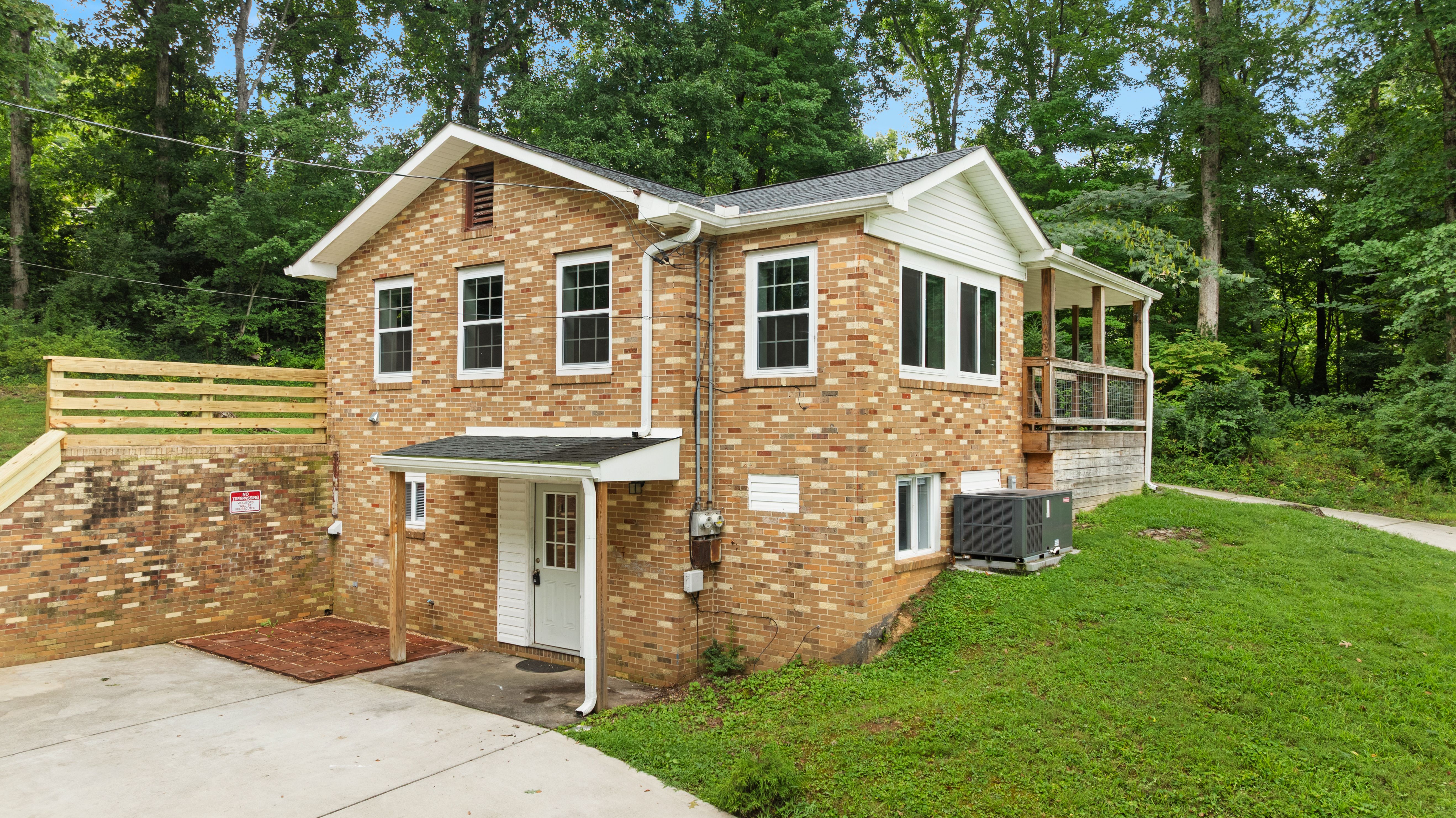  616 Kinzel Ave, Maryville, TN, 37804 - 物件實景