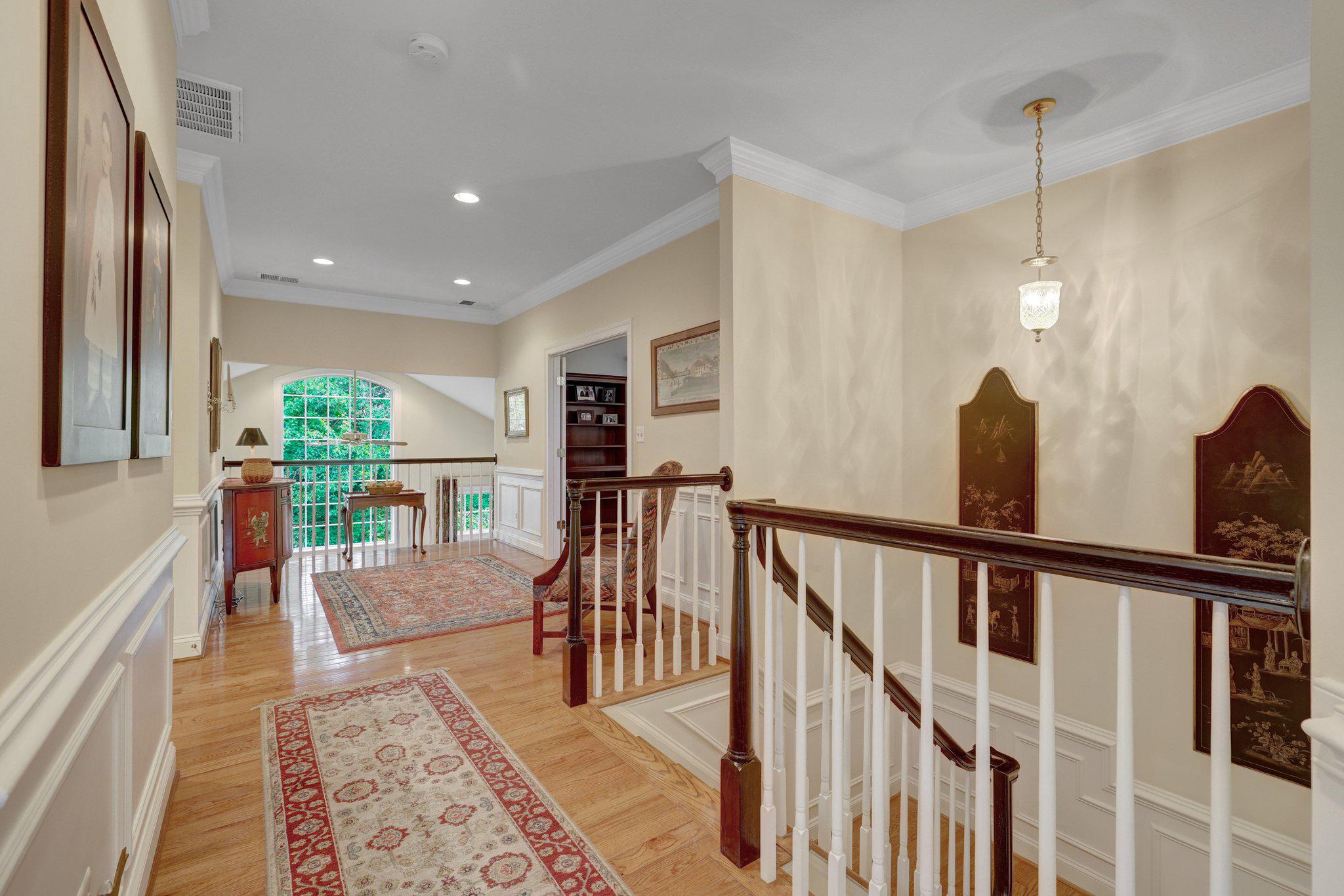  513 John Marshall Drive NE, Vienna, VA, 22180 - 物件實景