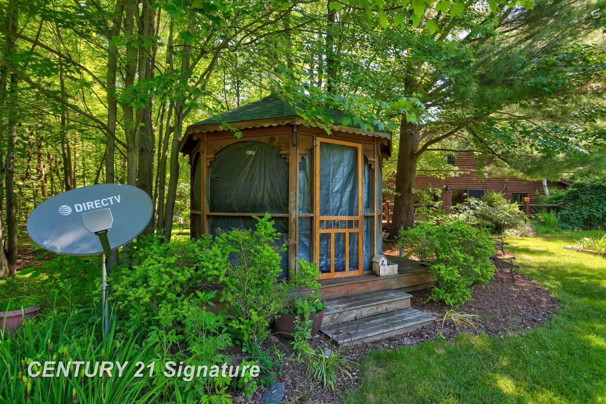 Chesaning, Michigan, 48616, United States, 4 Bedrooms Bedrooms, ,3 BathroomsBathrooms,Residential,For Sale,1980512