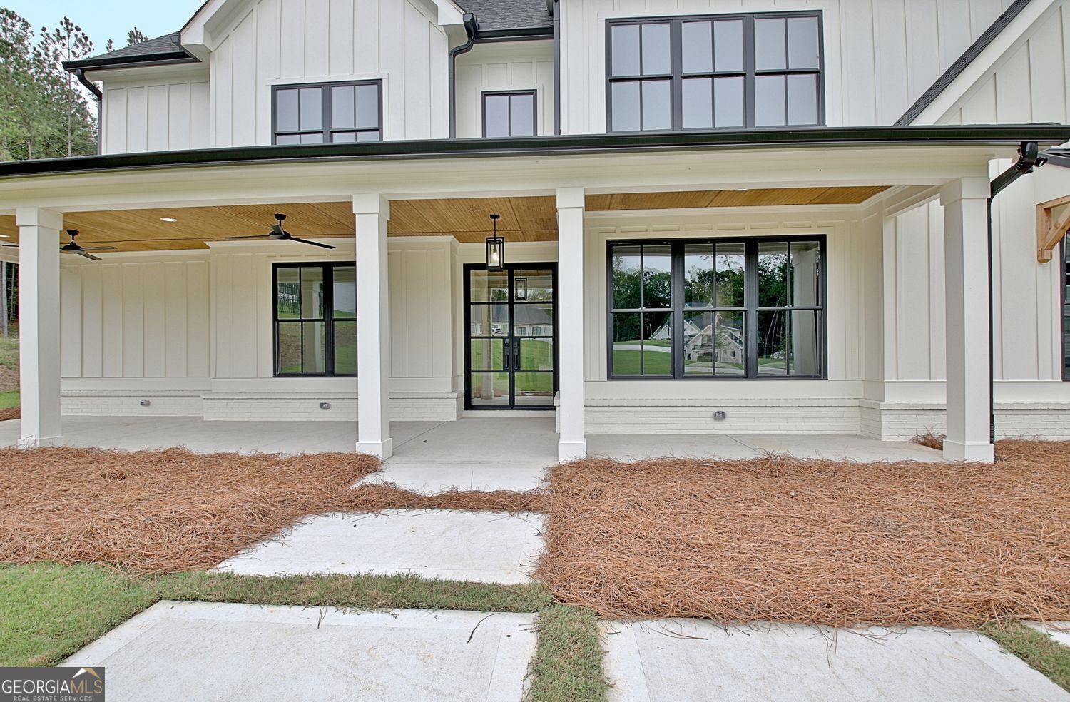 Tyrone, Georgia, 30290, United States, 6 Bedrooms Bedrooms, ,6 BathroomsBathrooms,Residential,For Sale,1859039