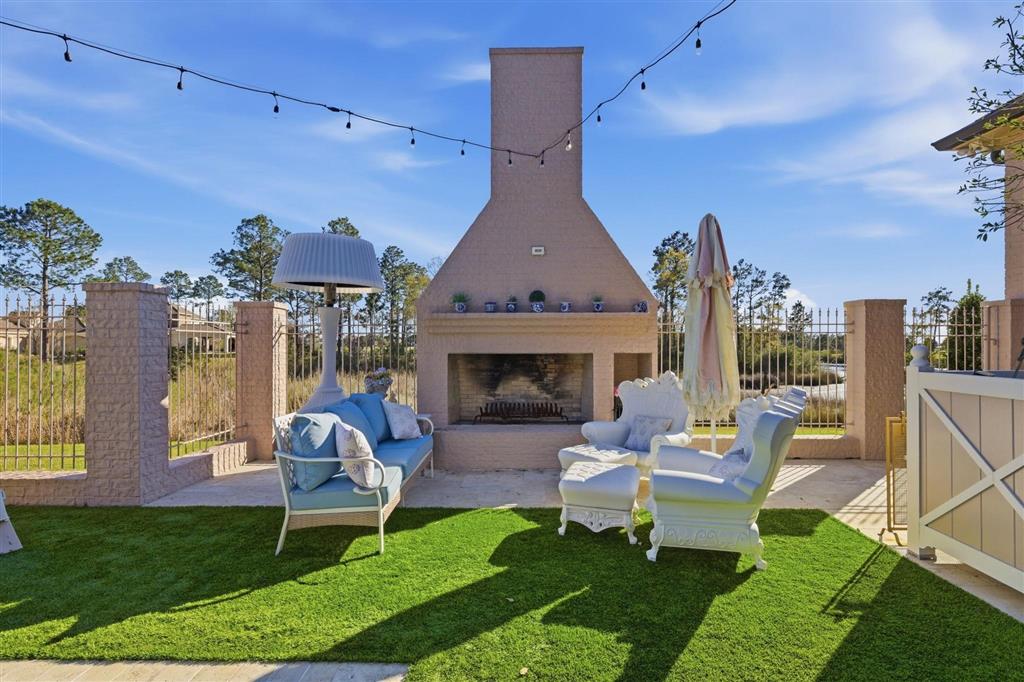 Lake Charles, Louisiana, 70605, United States, 5 Bedrooms Bedrooms, ,5 BathroomsBathrooms,Residential,For Sale,2024093