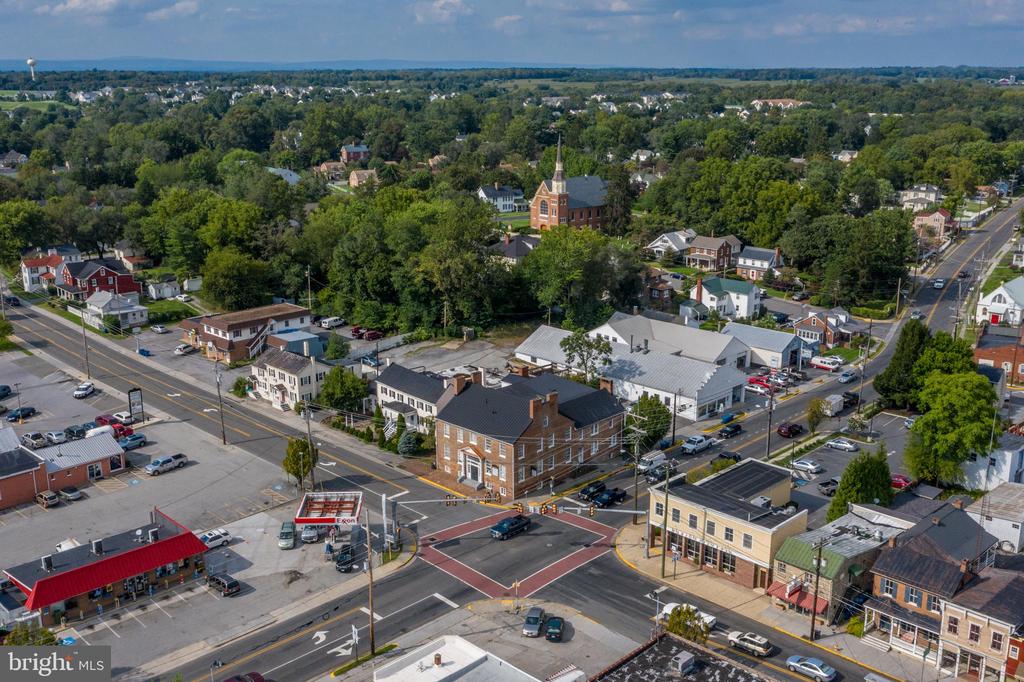 Berryville, Virginia, 22611, United States, 4 Bedrooms Bedrooms, ,3 BathroomsBathrooms,Residential,For Sale,2015067