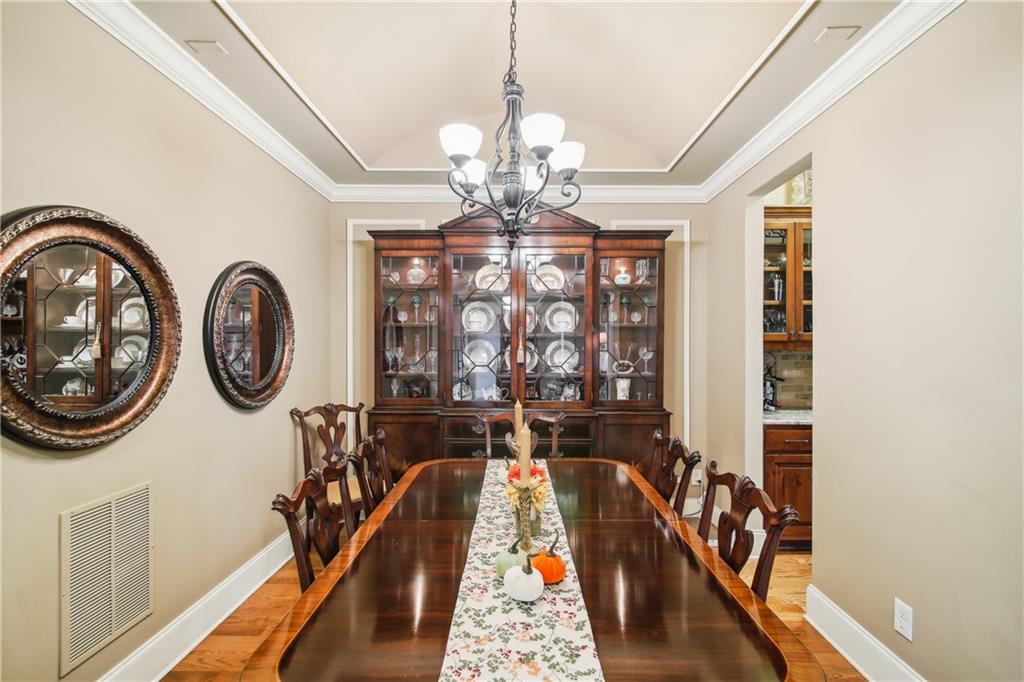 Suwanee, Georgia, 30024, United States, 3 Bedrooms Bedrooms, ,3 BathroomsBathrooms,Residential,For Sale,1879501