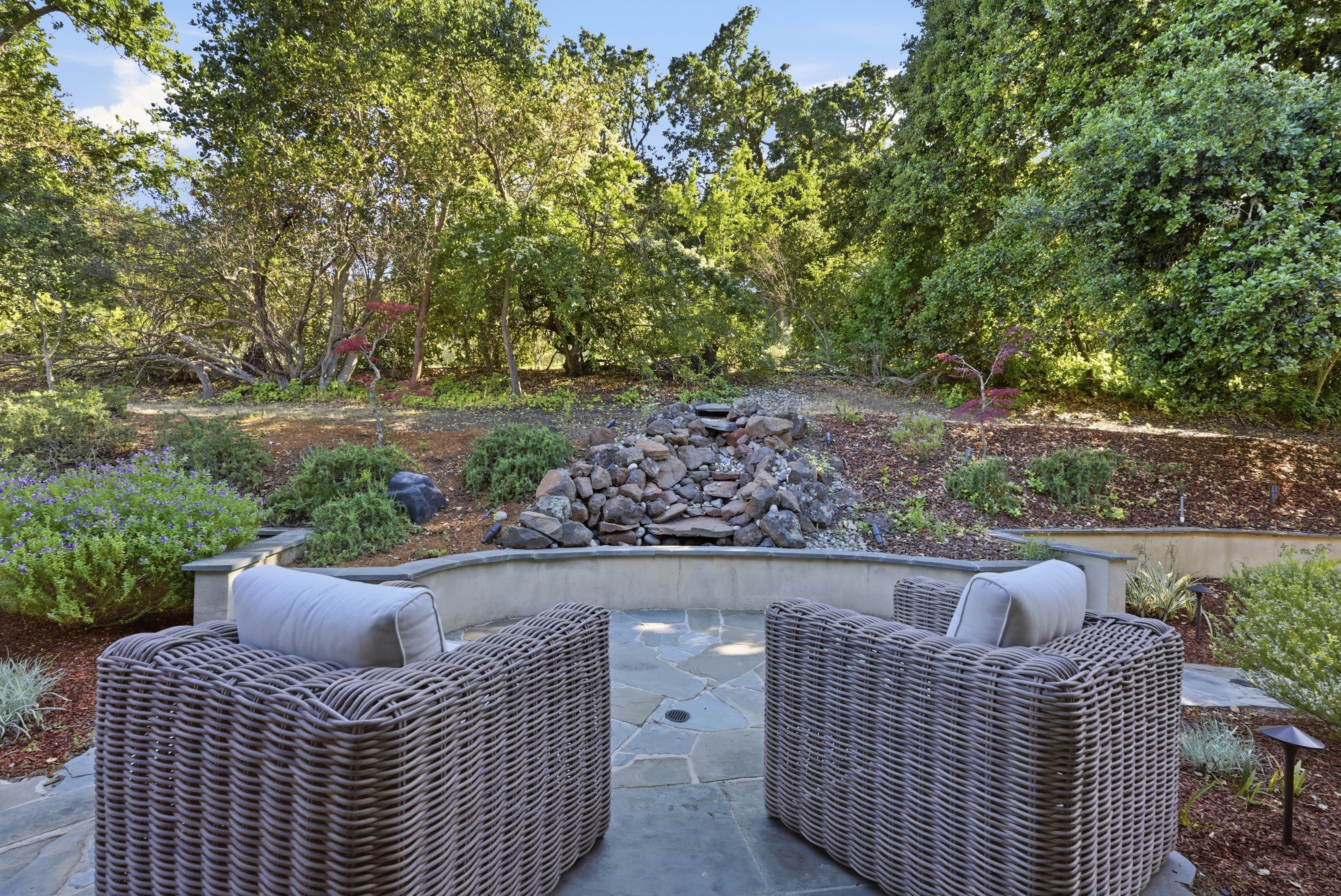  Contemporary Luxury with Pool, Tennis, and Solar - 物件實景