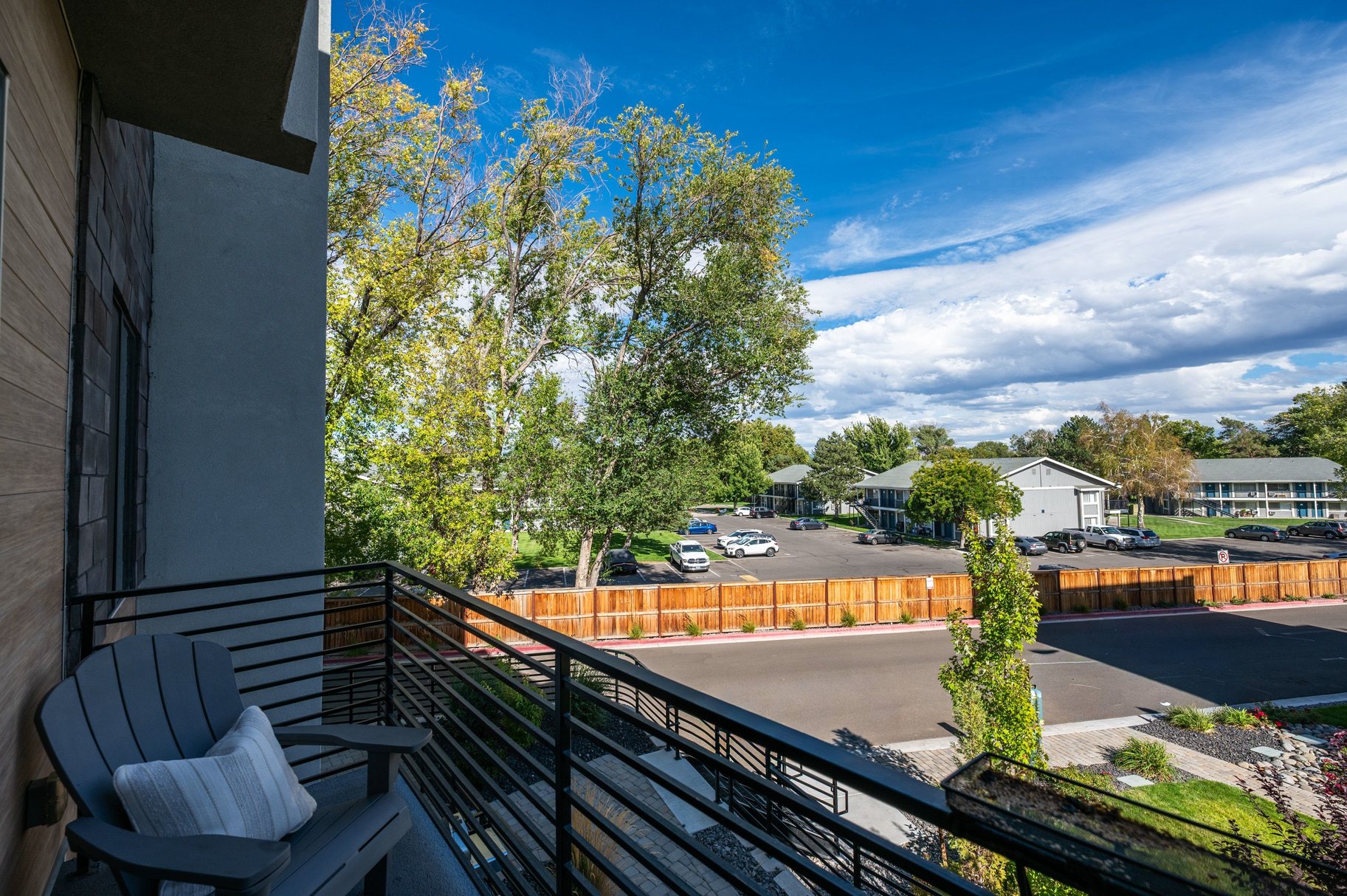  Truckee Riverfront Living in Reno - 物件實景