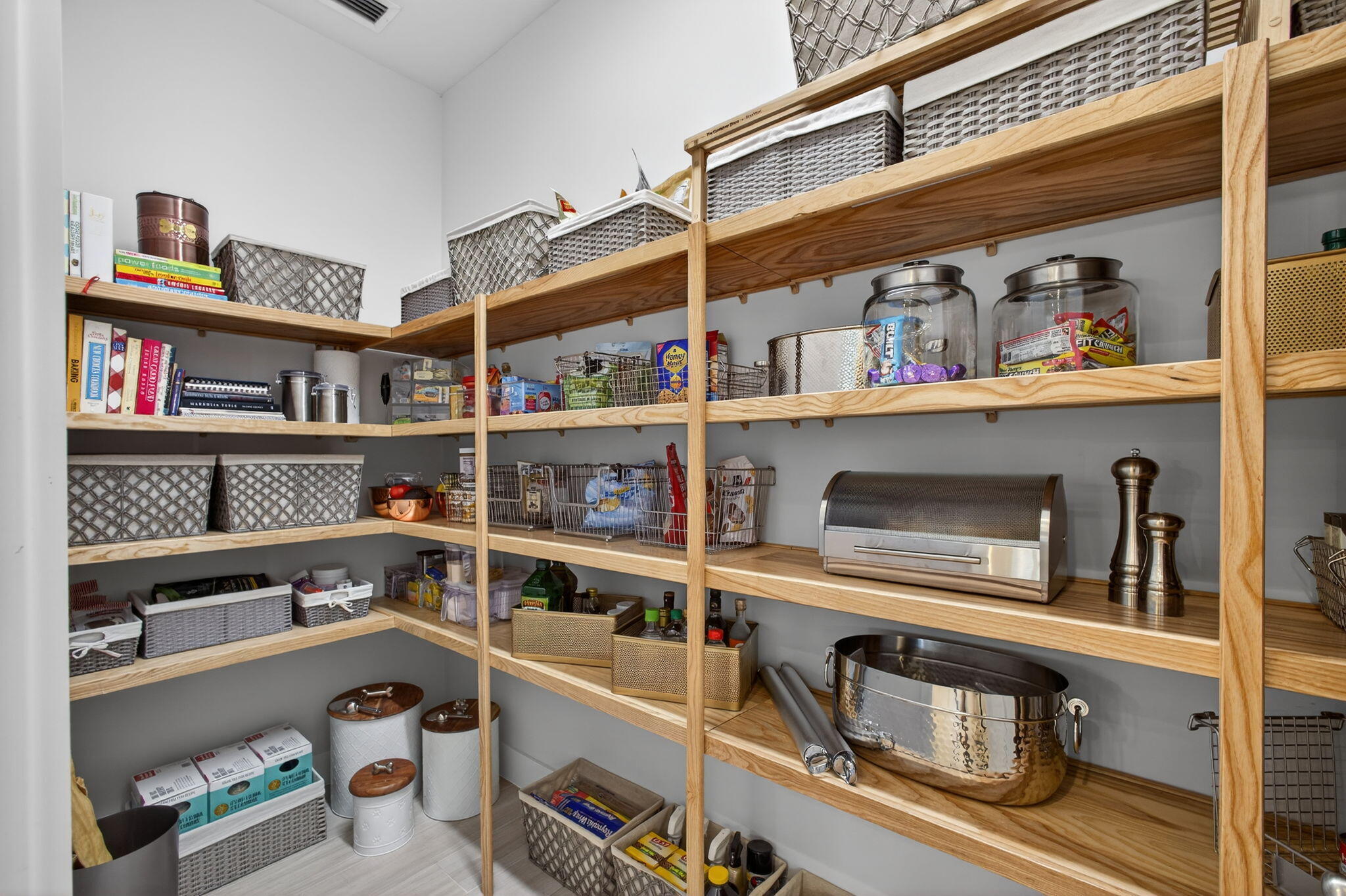 Palm Beach Gardens, Florida, 33412, United States, 5 Bedrooms Bedrooms, ,4 BathroomsBathrooms,Residential,For Sale,2005465