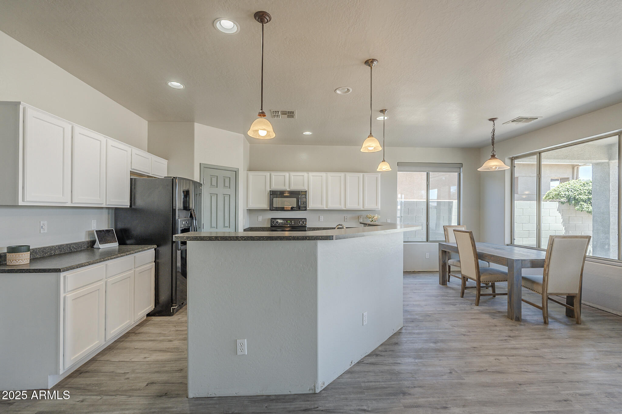 Gold Canyon, Arizona, 85118, United States, 4 Bedrooms Bedrooms, ,3 BathroomsBathrooms,Residential,For Sale,1999106