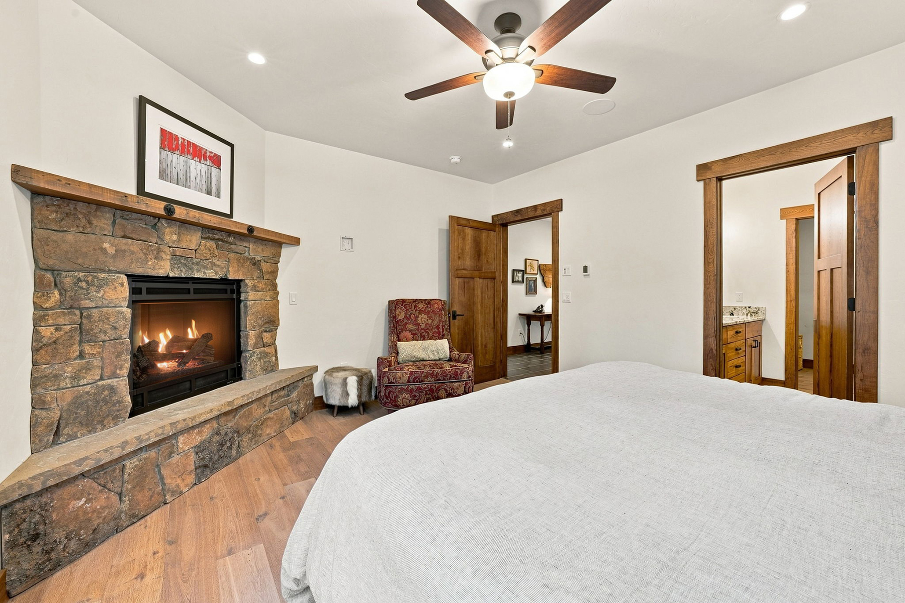  112 Brownstone Loop - 物件實景