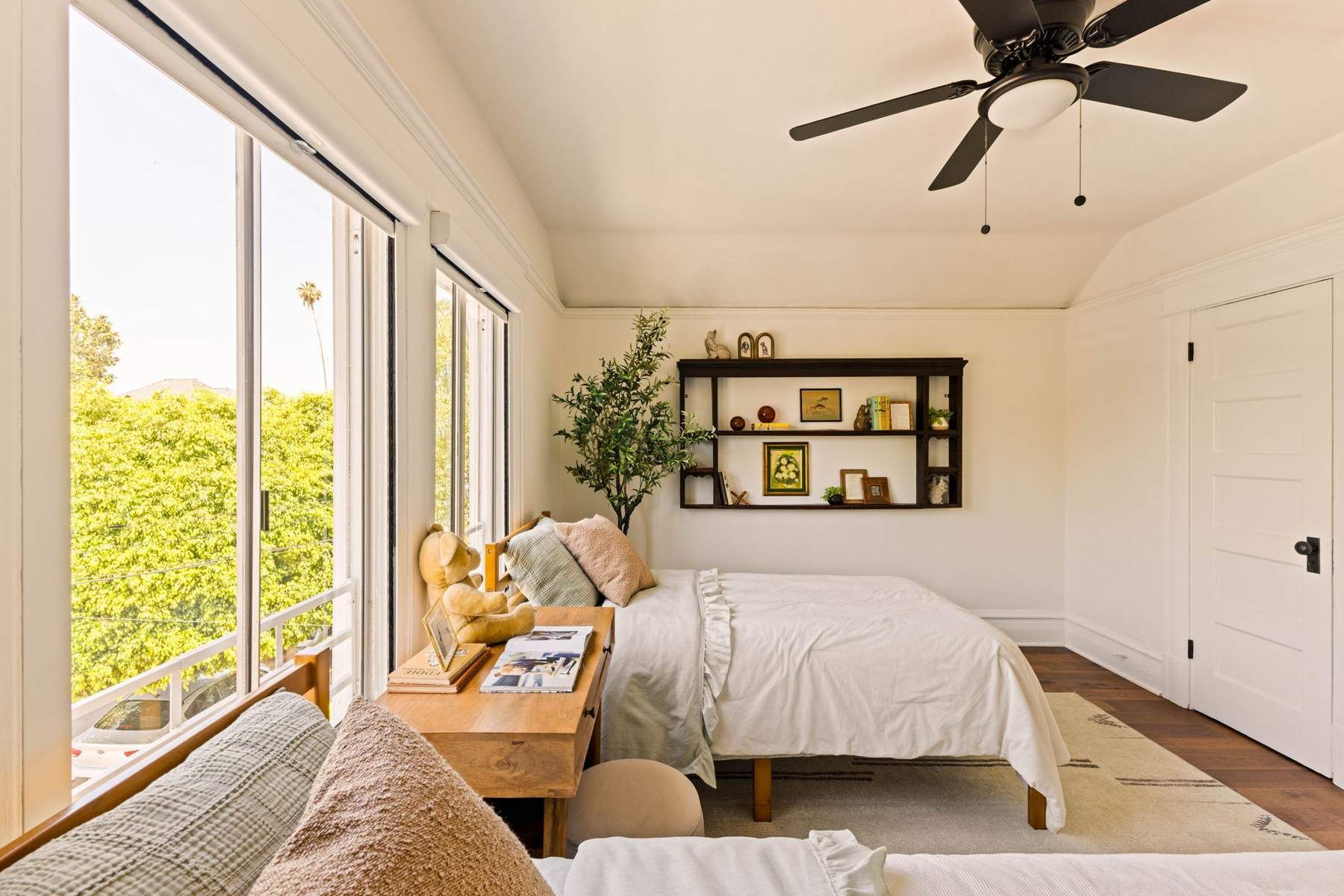  125 Roselawn Place - 物件實景