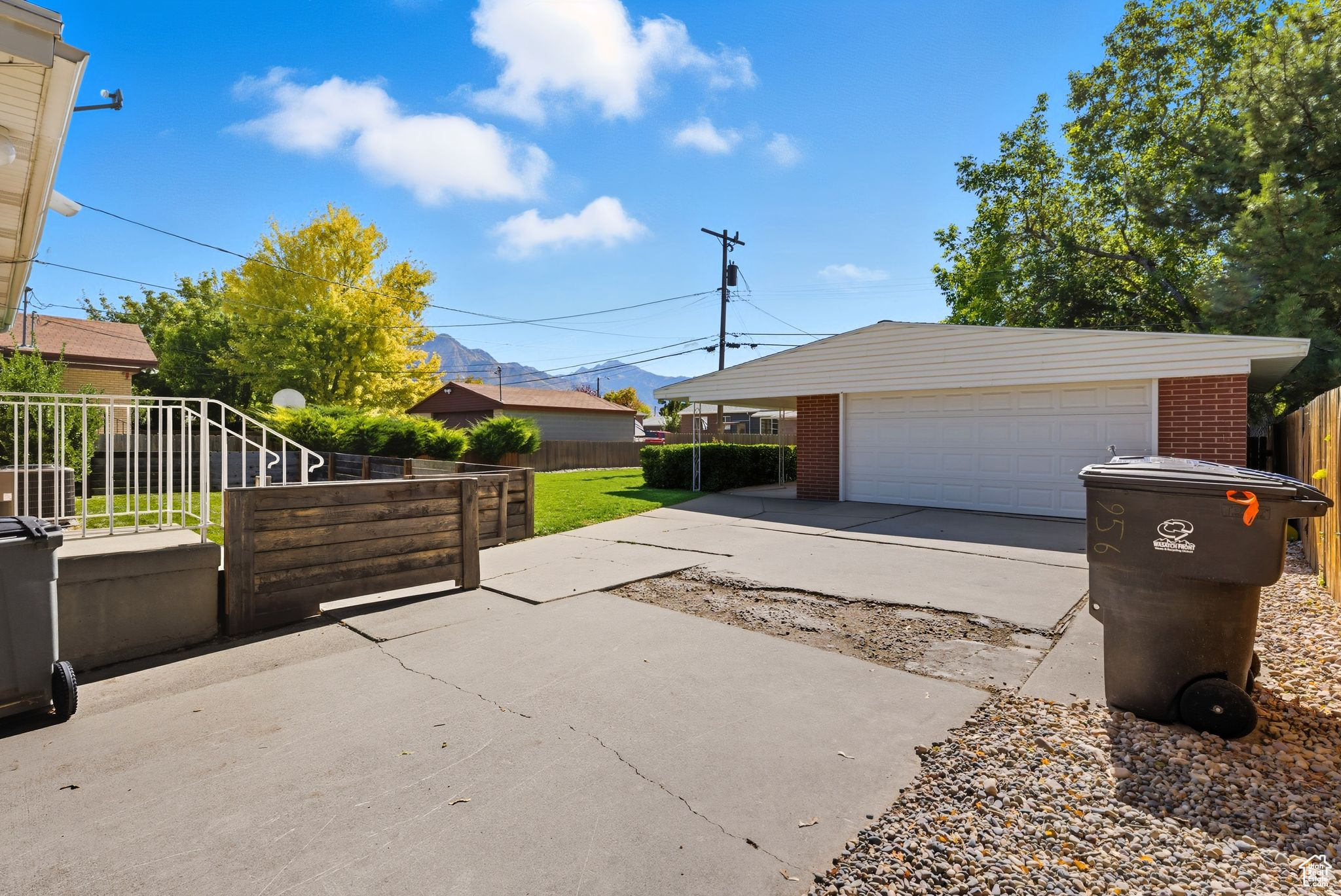 Millcreek, Utah, 84106, United States, 4 Bedrooms Bedrooms, ,1 BathroomBathrooms,Residential,For Sale,1961088