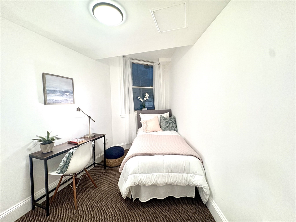 Boston, Massachusetts, 02115, United States, 2 Bedrooms Bedrooms, ,1 BathroomBathrooms,Residential,For Sale,1889916