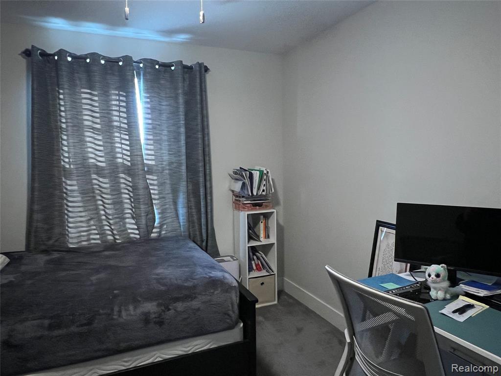 York Township, Michigan, 48176, United States, 4 Bedrooms Bedrooms, ,2 BathroomsBathrooms,Residential,For Sale,1988753