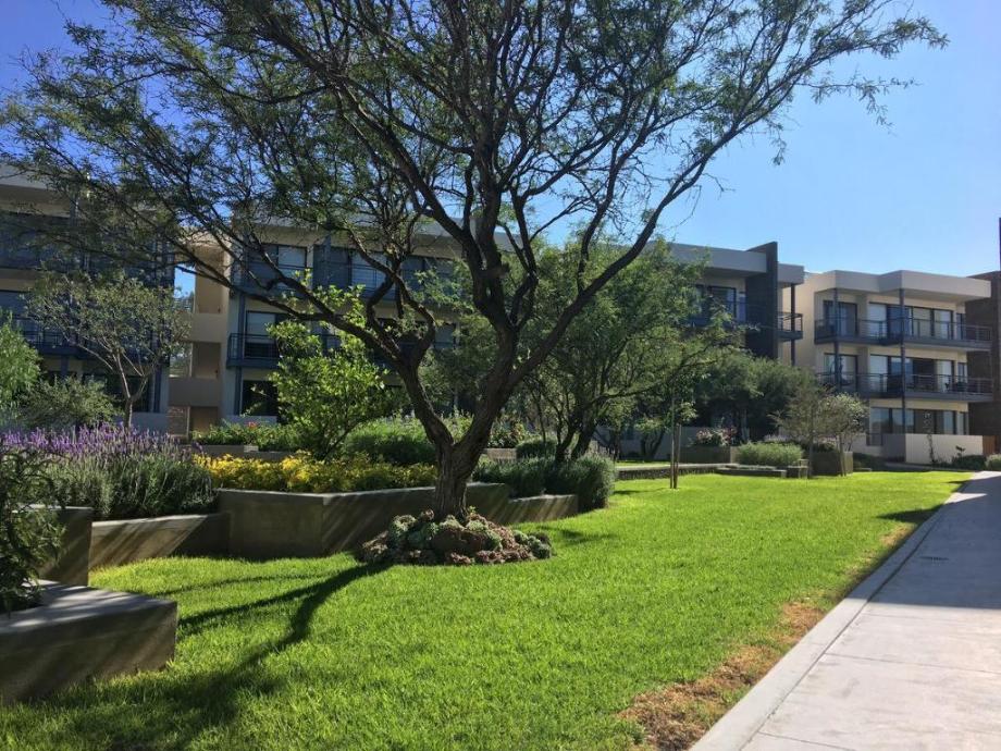 Blvd Universitario, Querétaro, Querétaro, 76226, Mexico, 3 Bedrooms Bedrooms, ,3 BathroomsBathrooms,Residential,For Sale,Blvd Universitario,1235503