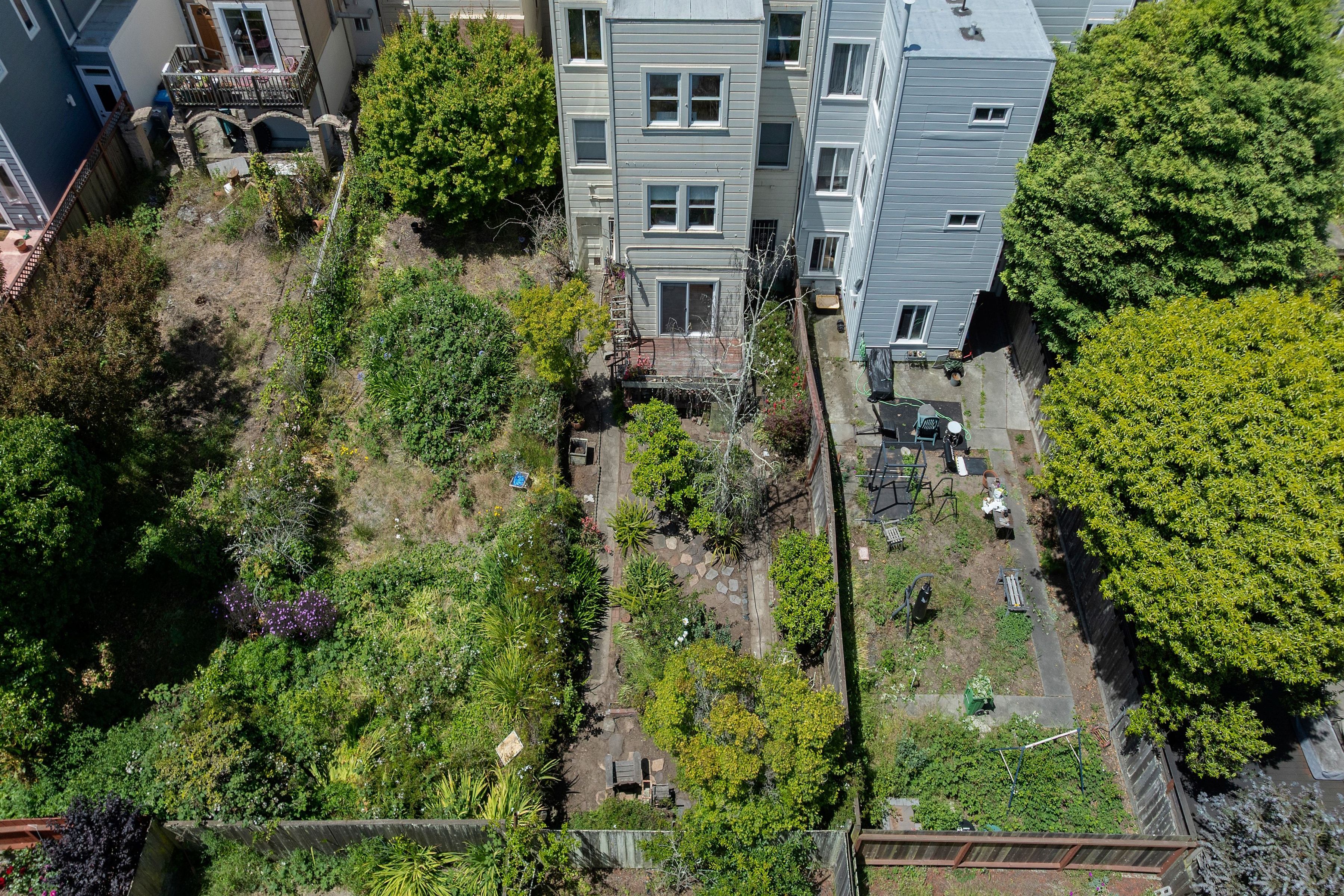  Richmond Duplex with Income Potential - 物件實景