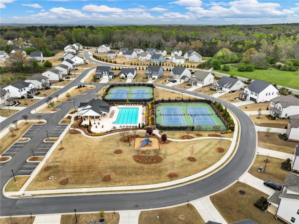 Cumming, Georgia, 30028, United States, 5 Bedrooms Bedrooms, ,3 BathroomsBathrooms,Residential,For Sale,2033115