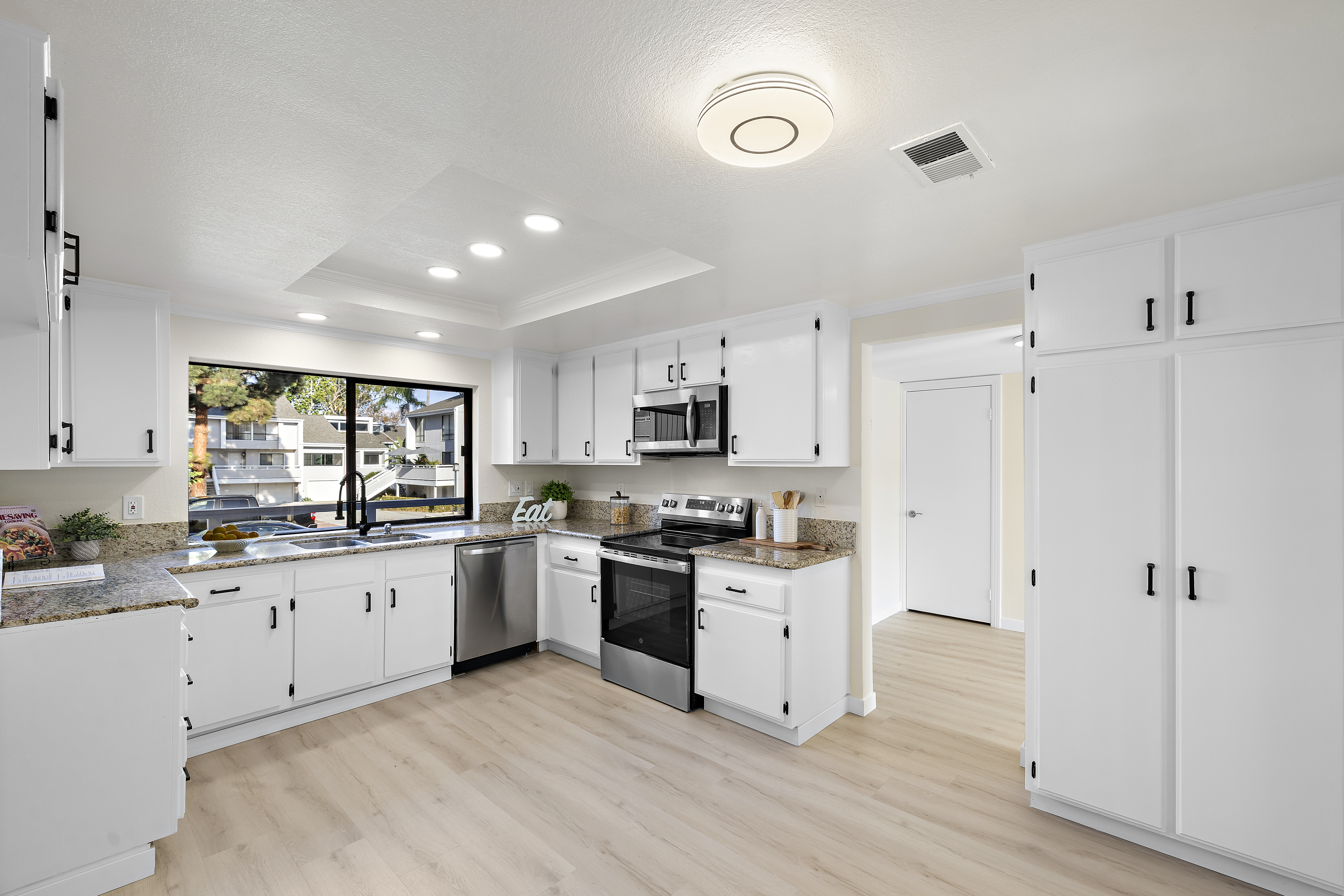  14 Robon Court, Newport Beach, CA 92663 - 物件實景