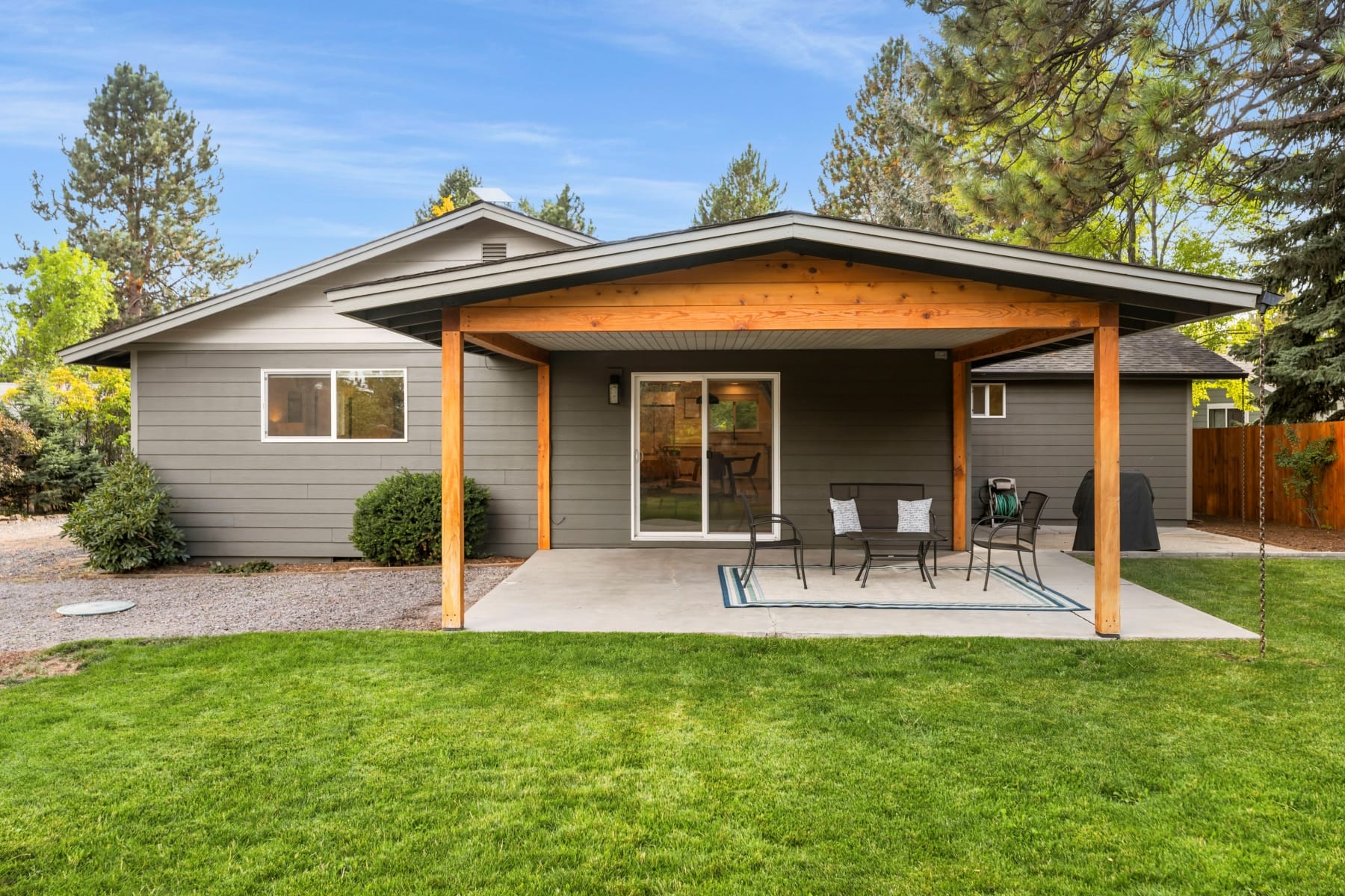  61573 Twin Lakes Loop Bend, OR 97702 - 物件實景