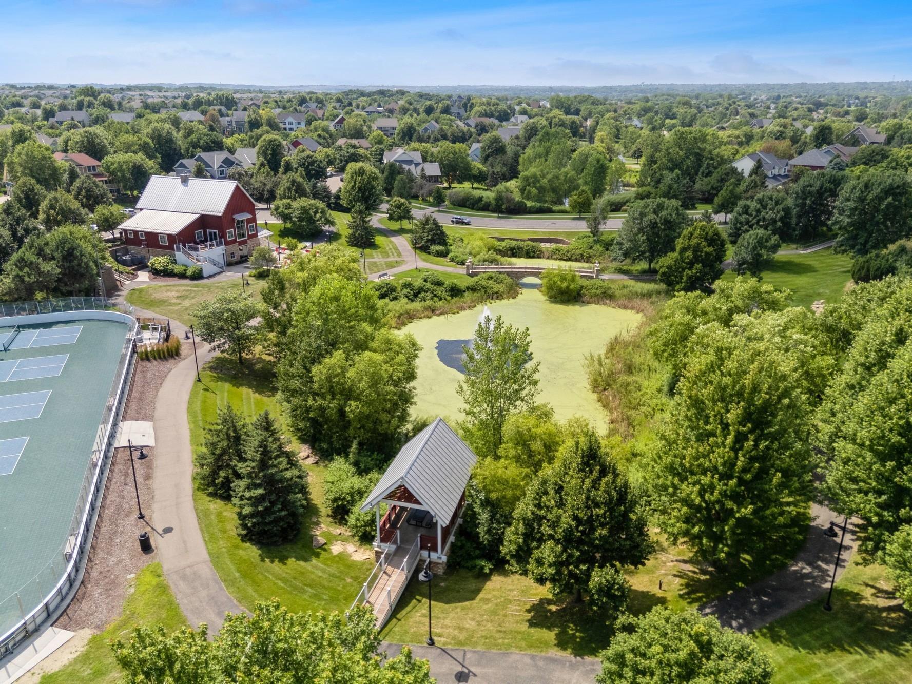 Woodbury, Minnesota, 55129, United States, 5 Bedrooms Bedrooms, ,3 BathroomsBathrooms,Residential,For Sale,1917665