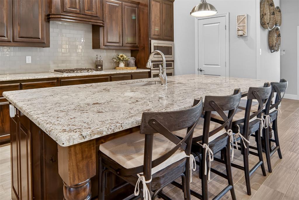 Weatherford, Texas, 76087, United States, 4 Bedrooms Bedrooms, ,3 BathroomsBathrooms,Residential,For Sale,2048794